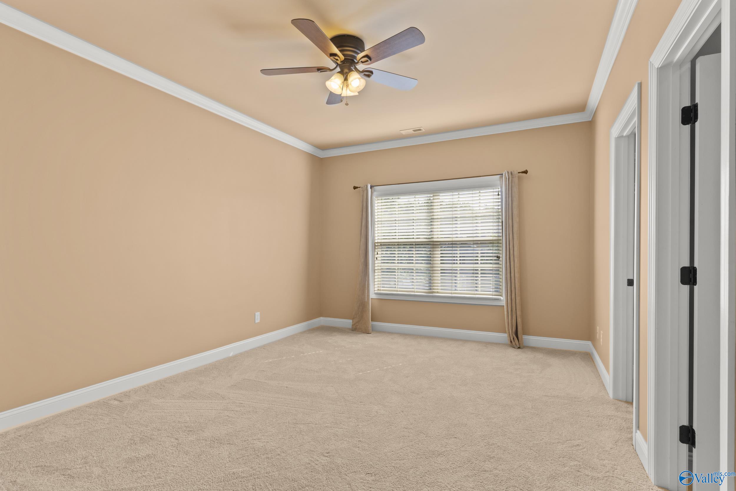 137 Rainbow Glen Circle