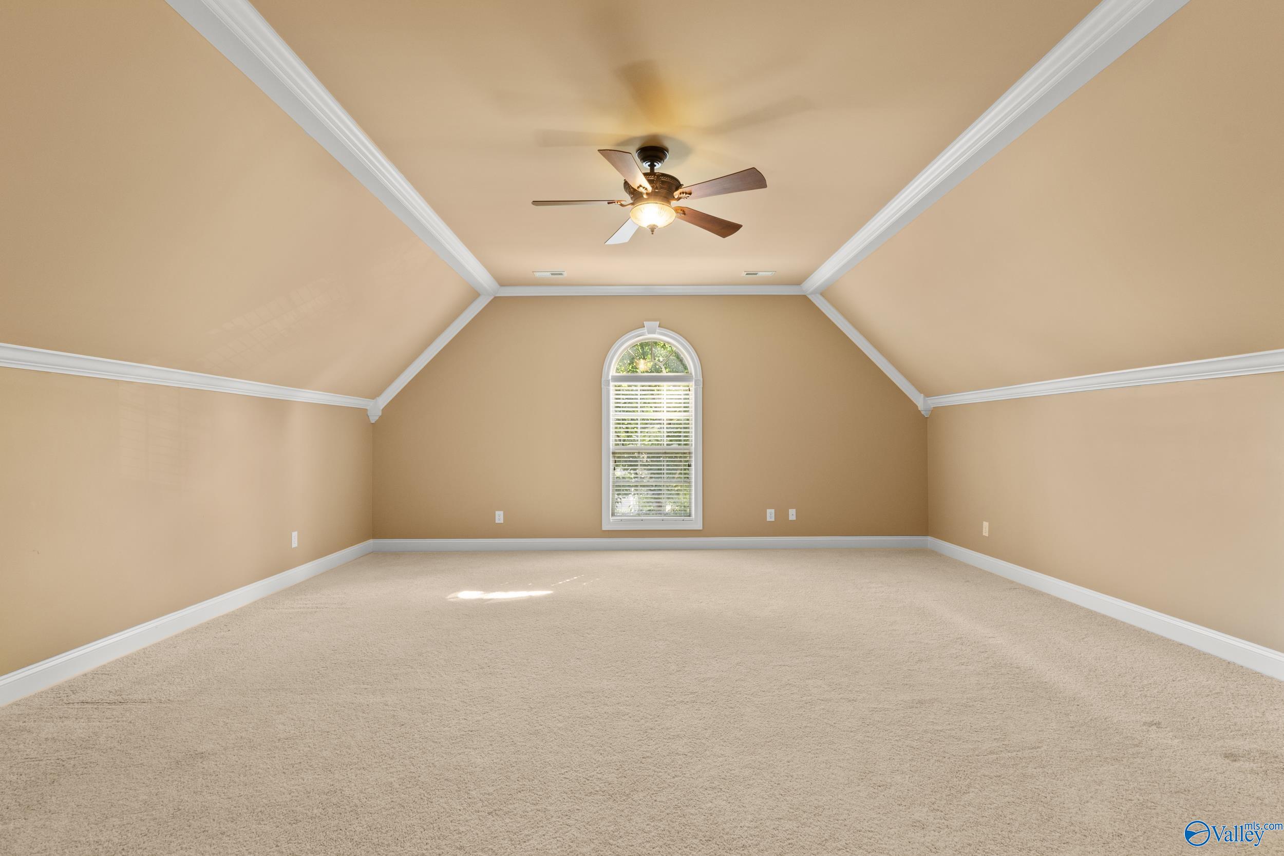 137 Rainbow Glen Circle