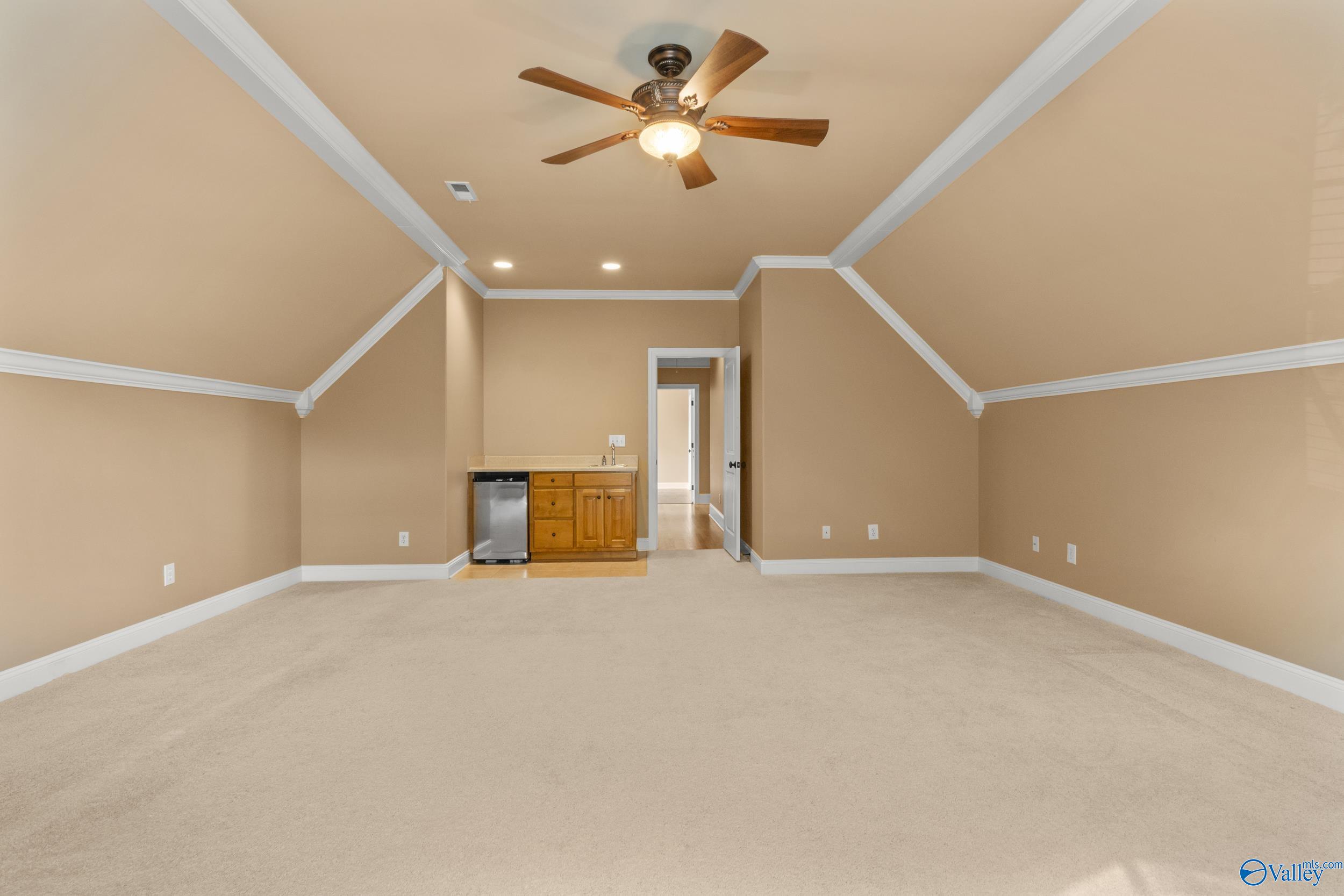 137 Rainbow Glen Circle