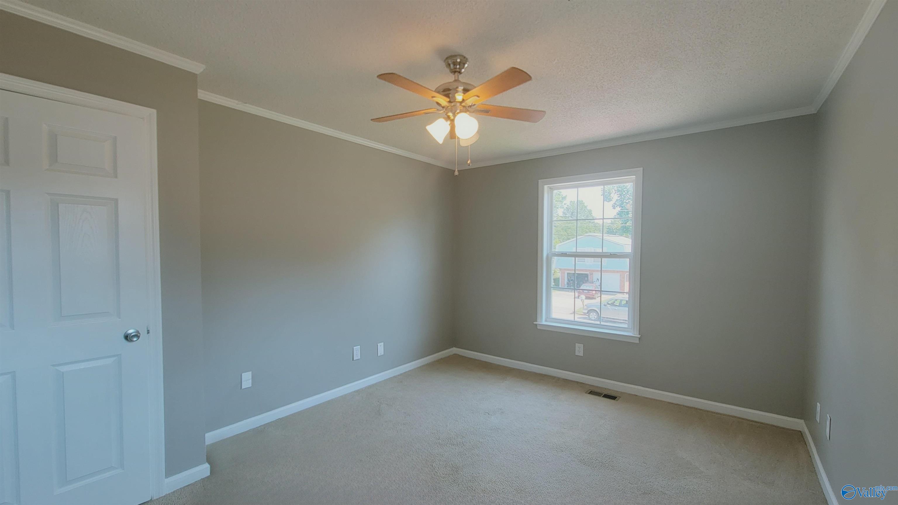 6010 Ellington Road NW