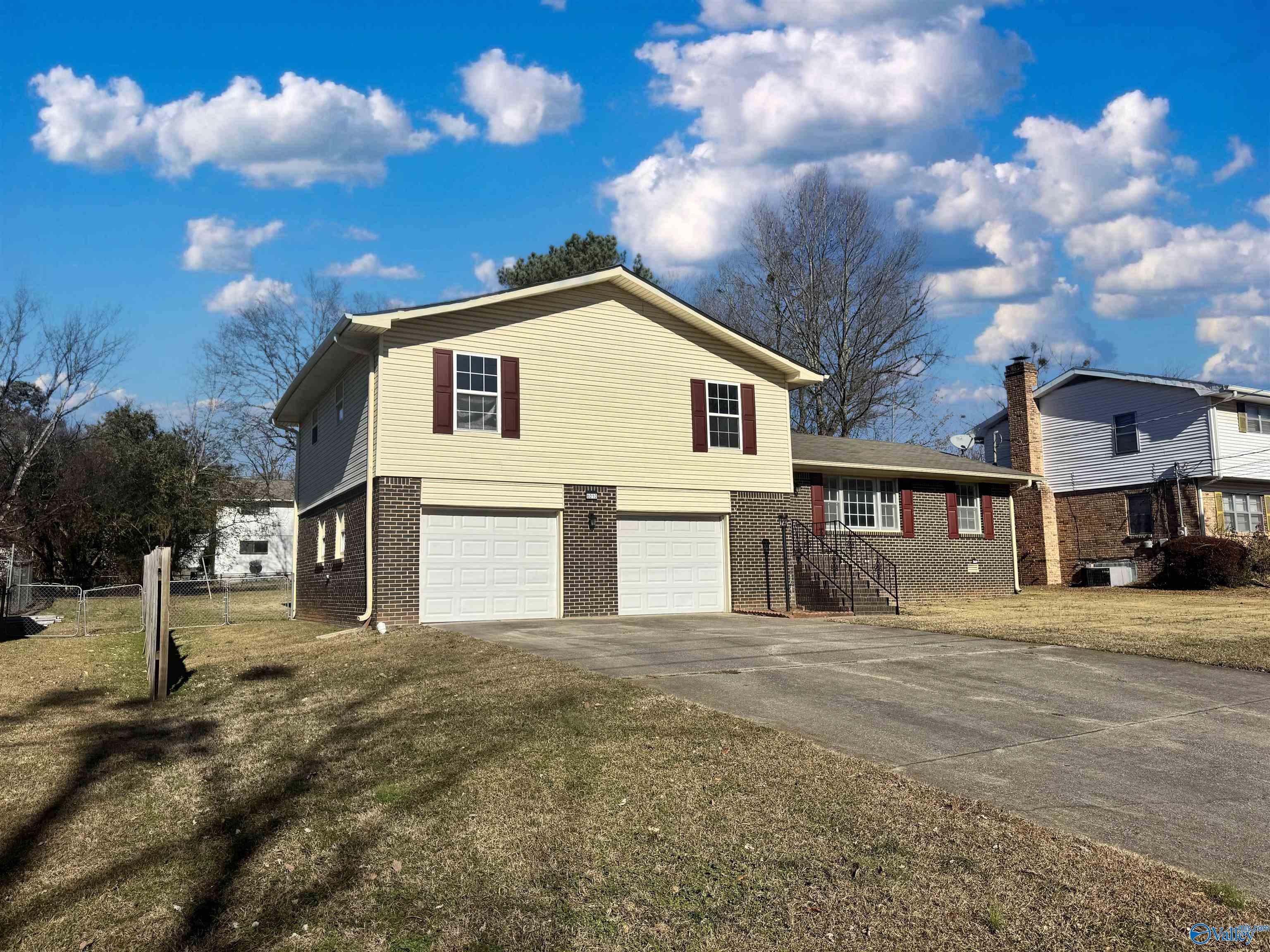 6010 Ellington Road NW