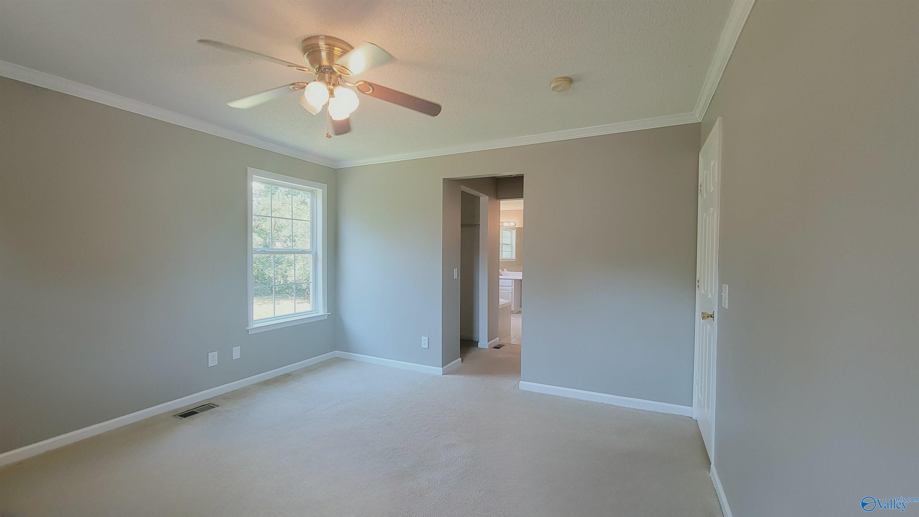 6010 Ellington Road NW