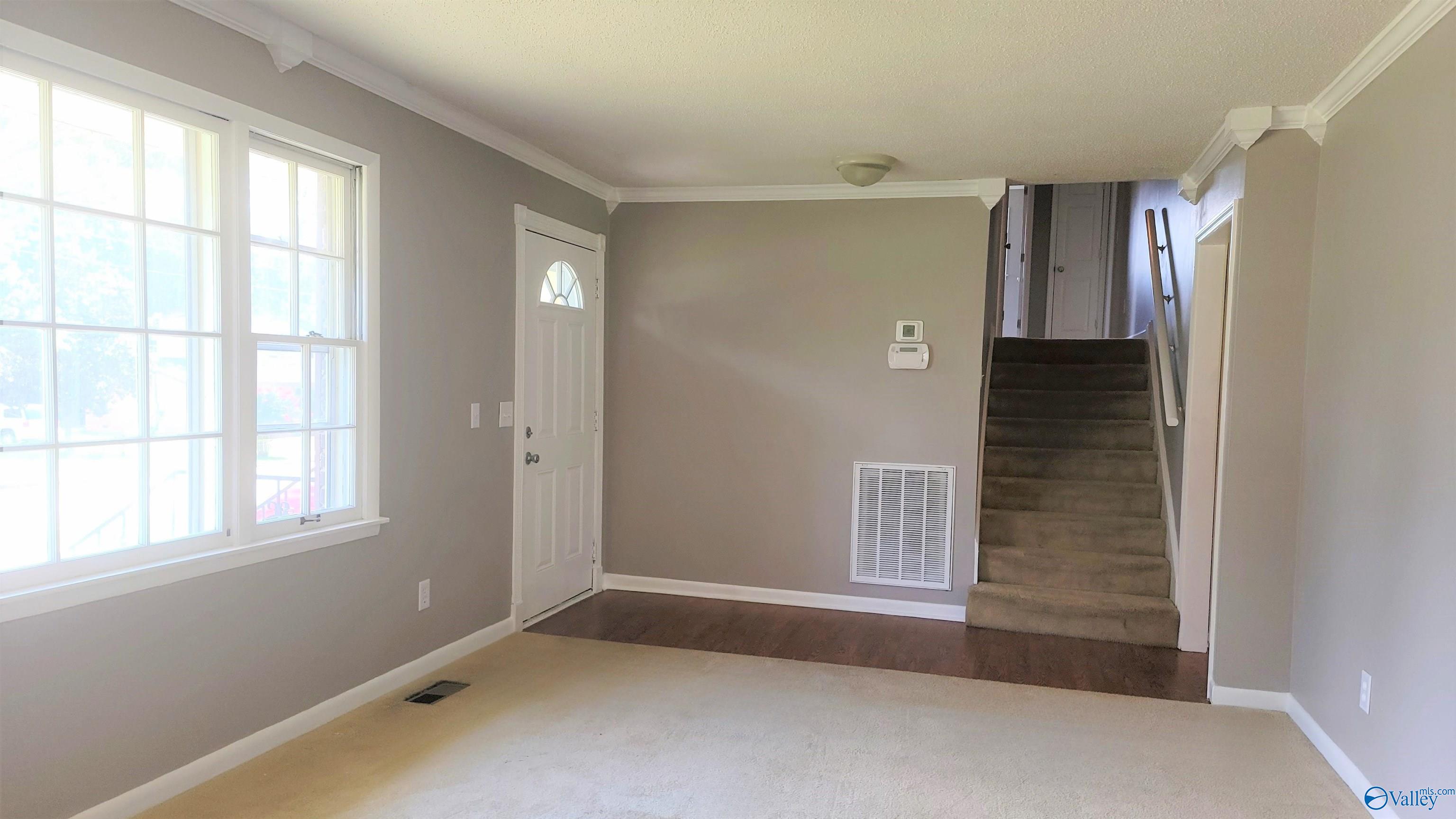 6010 Ellington Road NW