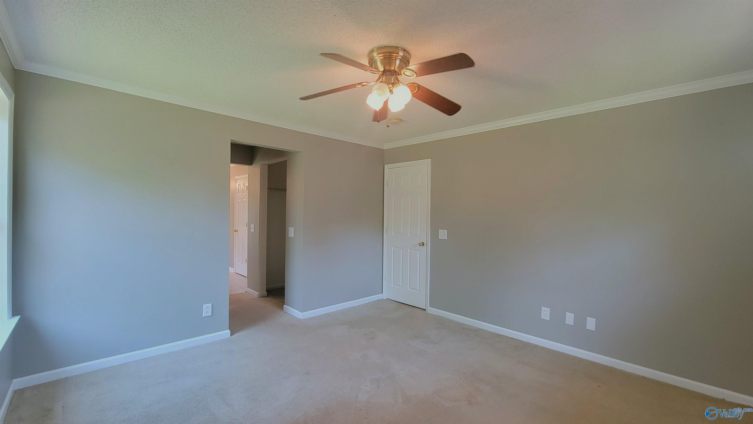 6010 Ellington Road NW