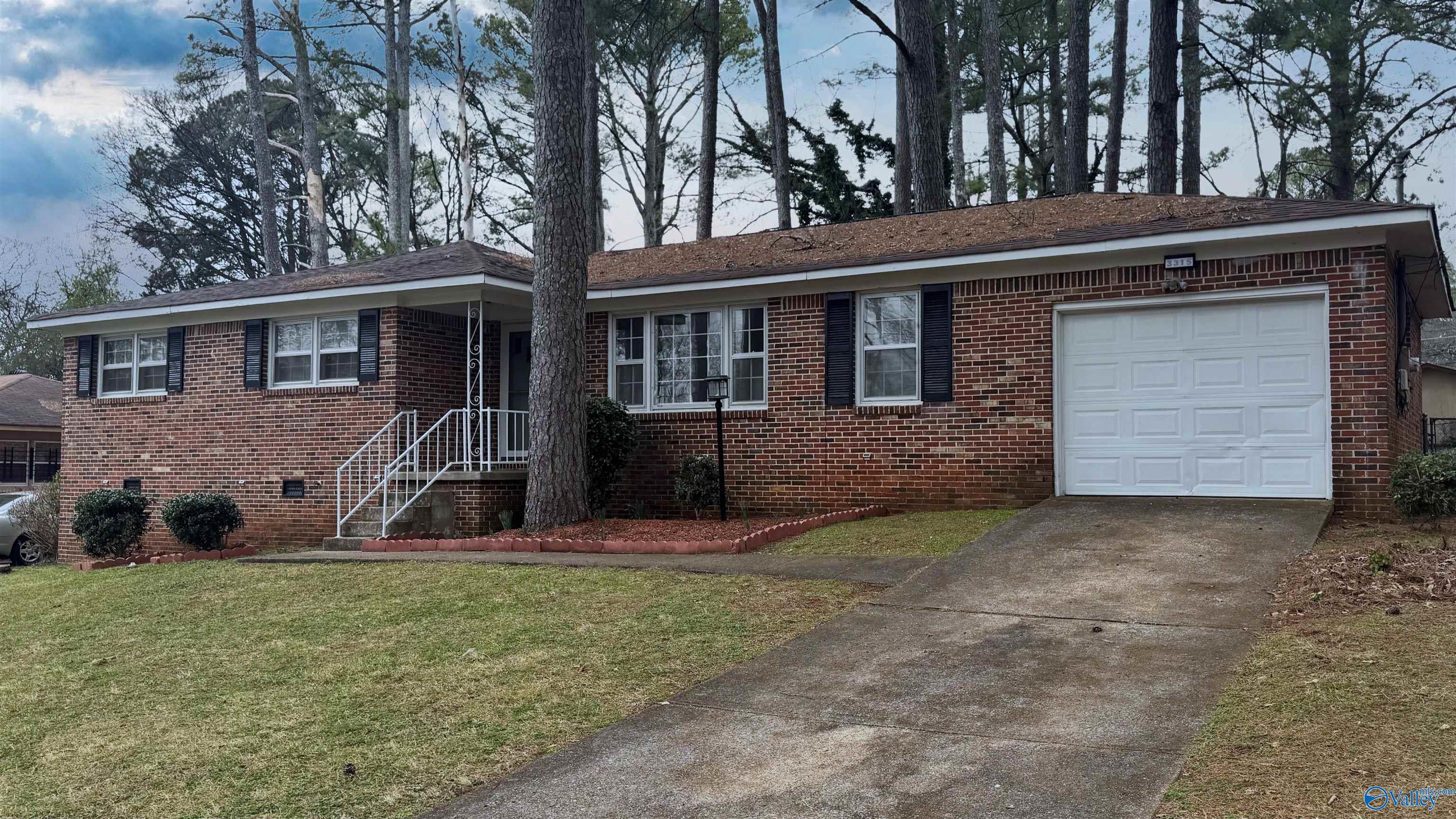 3315 Charleston Avenue