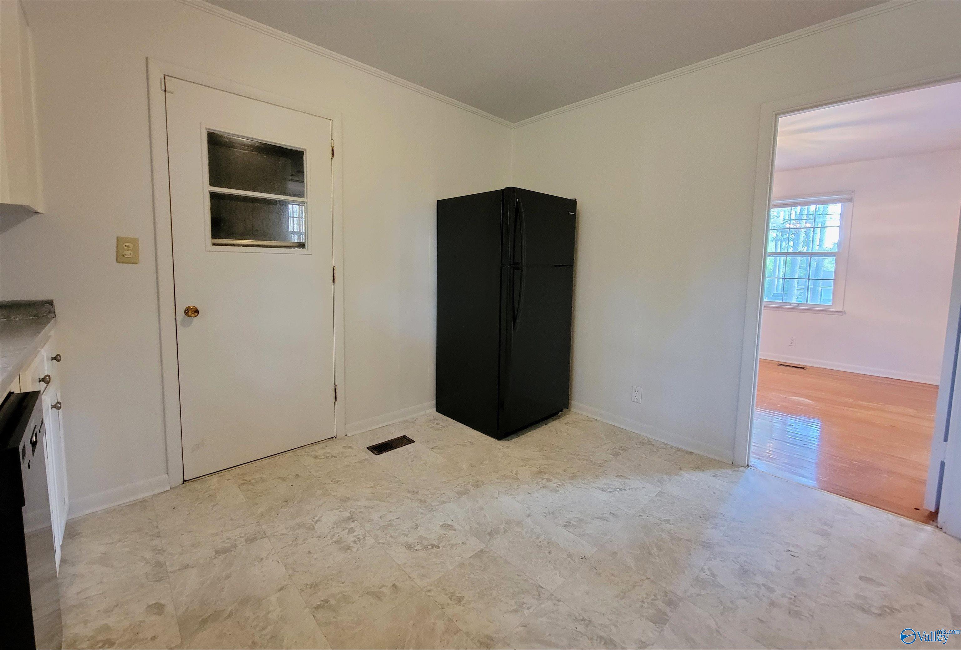 3315 Charleston Avenue