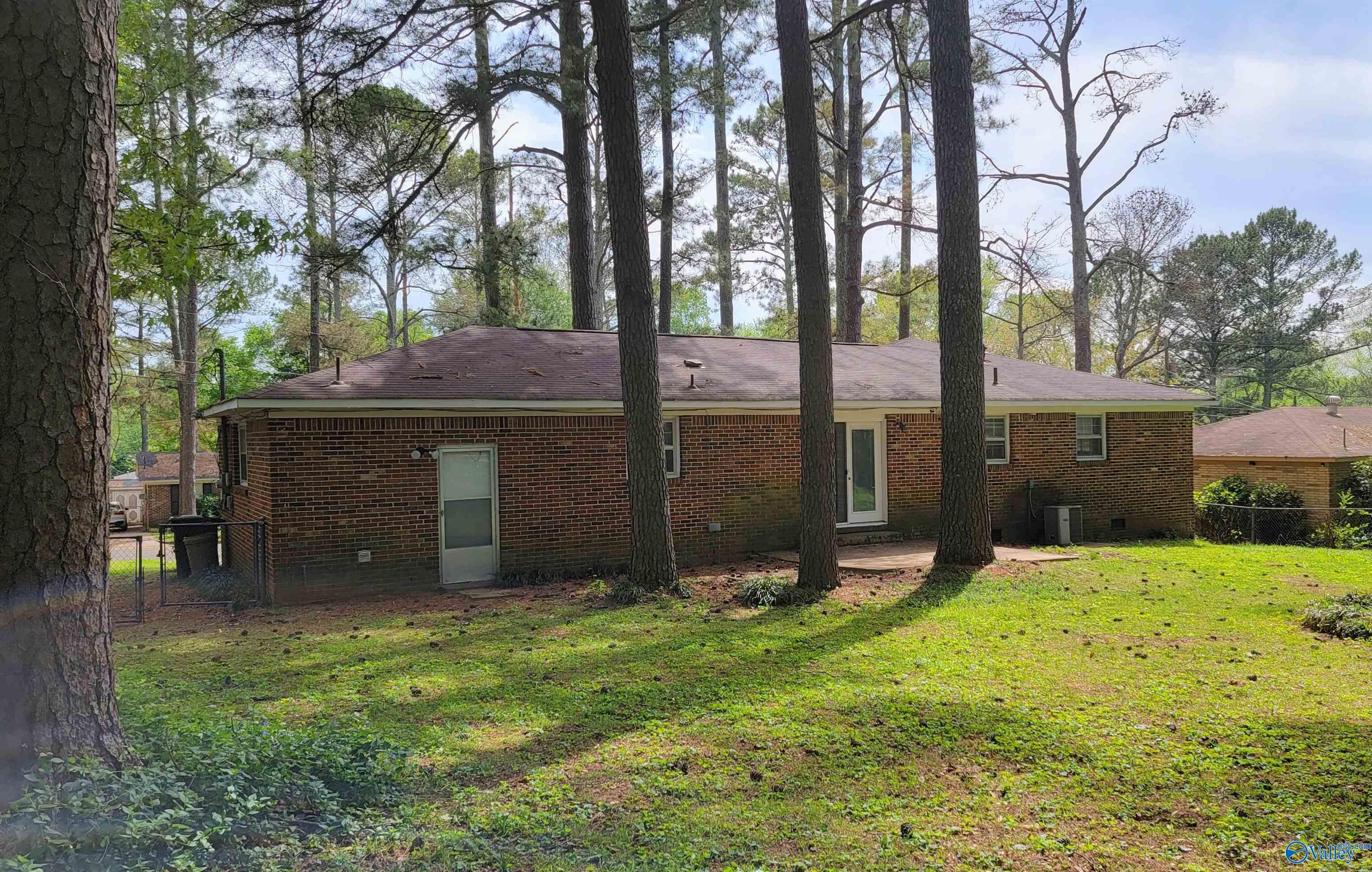 3315 Charleston Avenue