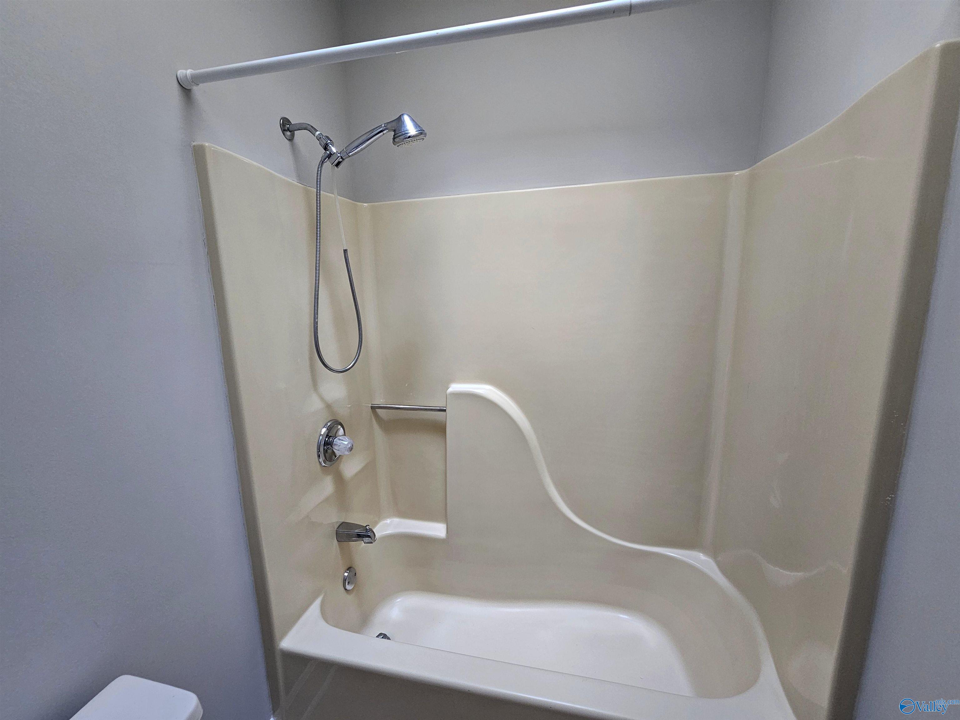 102 Fred Atkinson Road