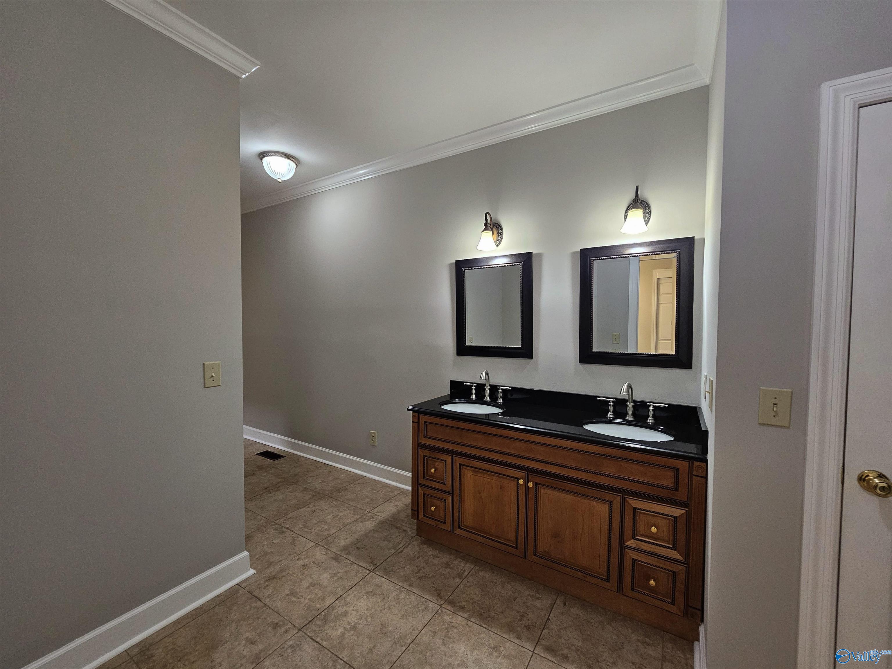 102 Fred Atkinson Road