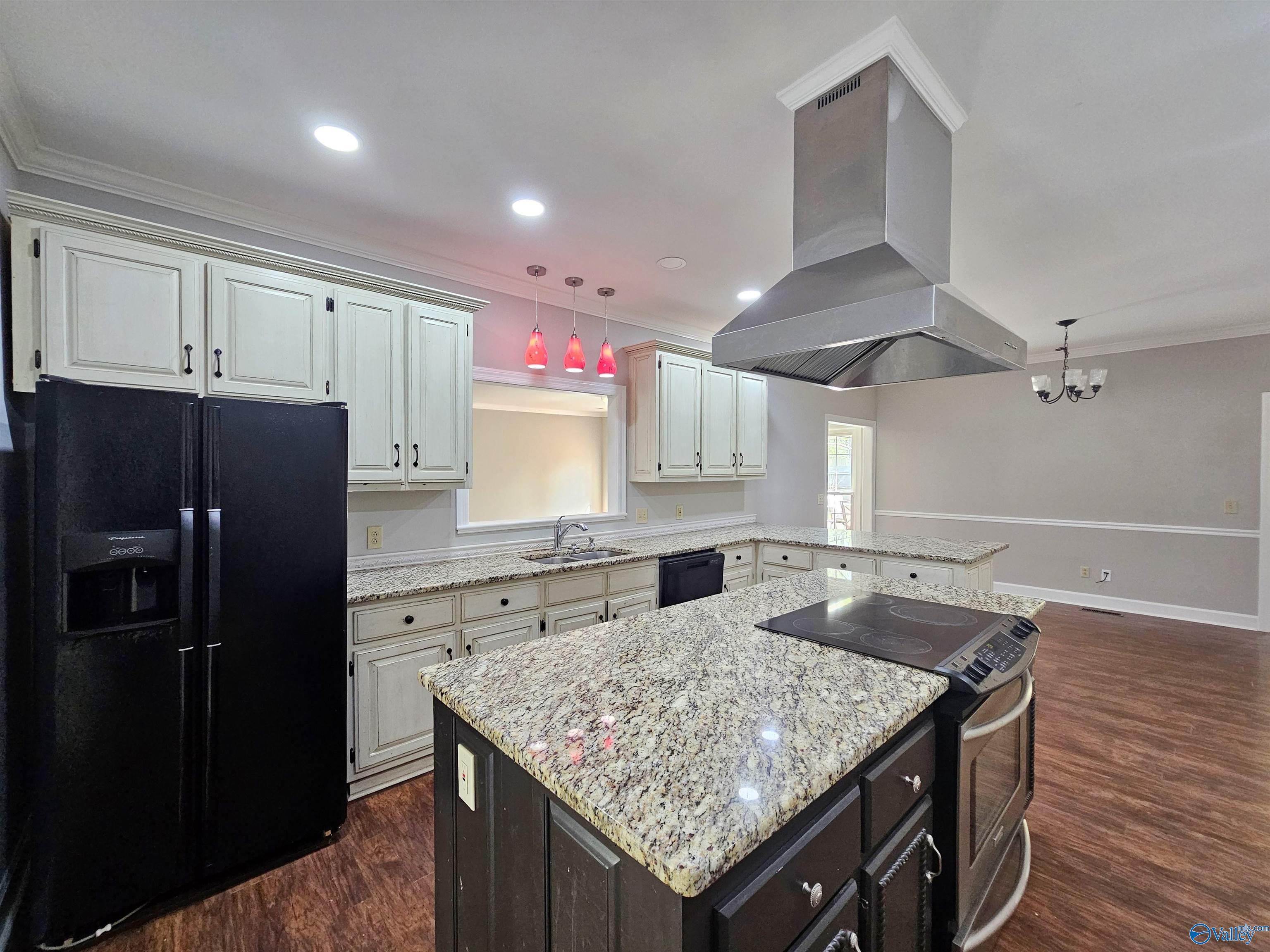 102 Fred Atkinson Road