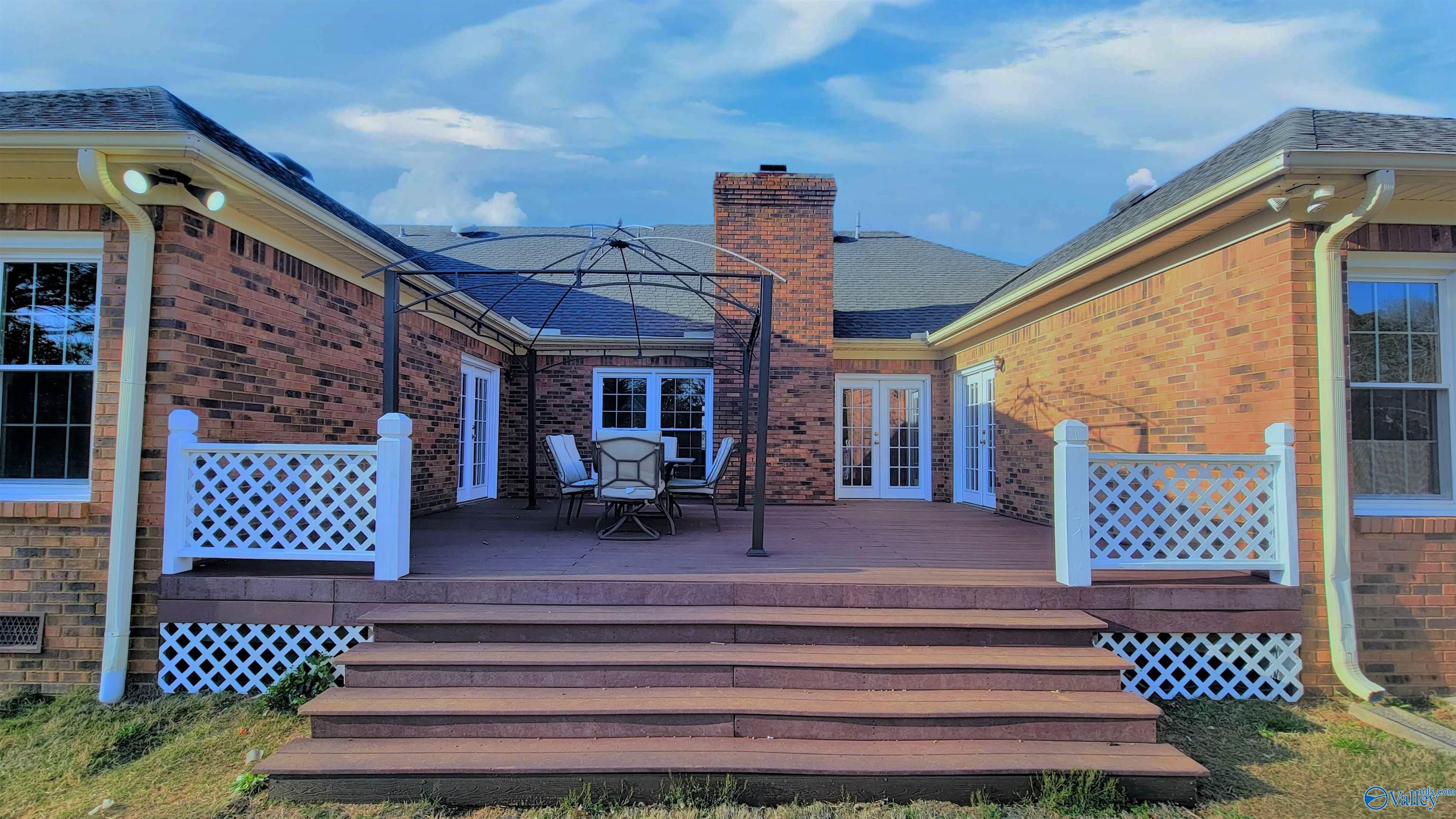 102 Fred Atkinson Road