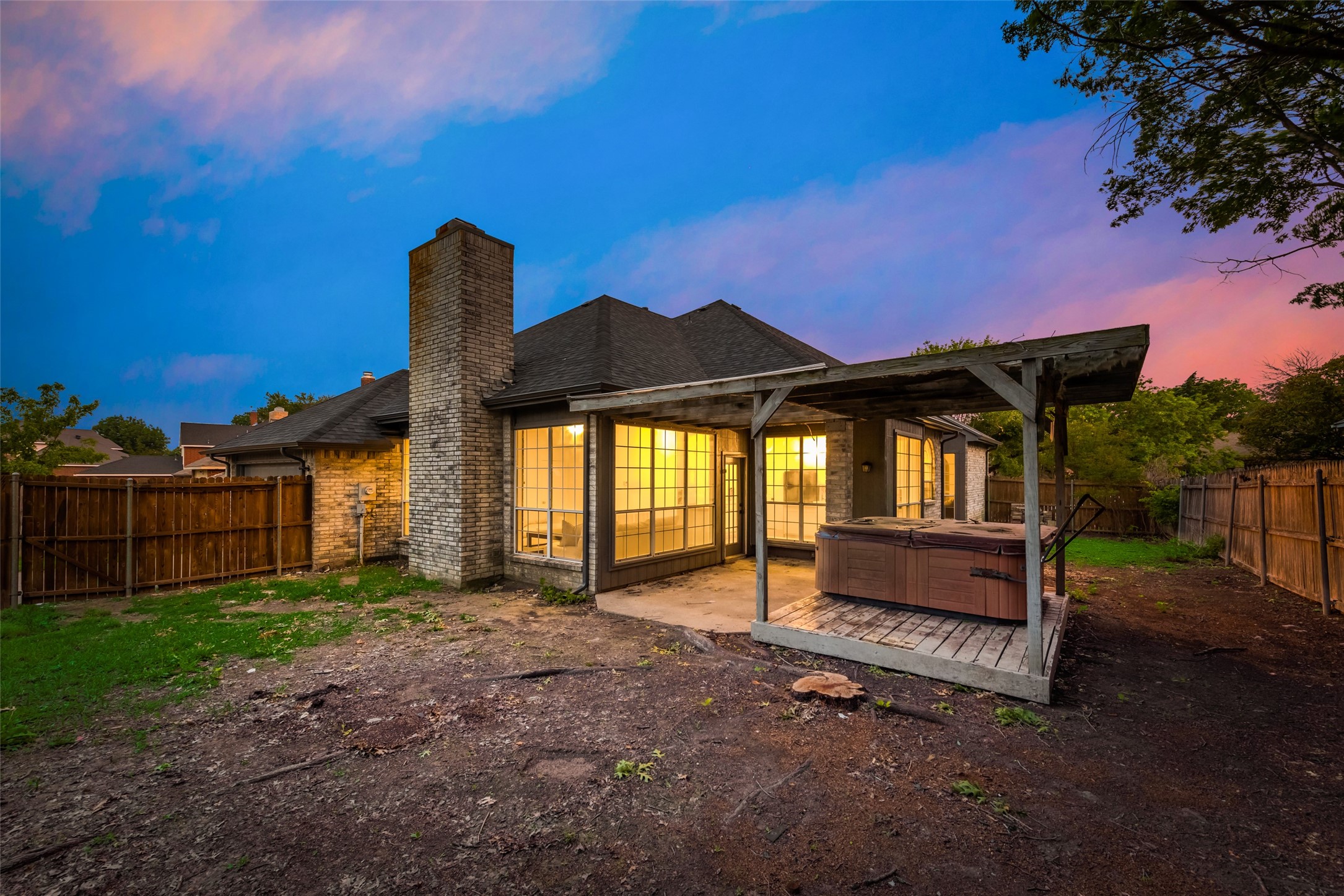 813 Woodridge Drive
