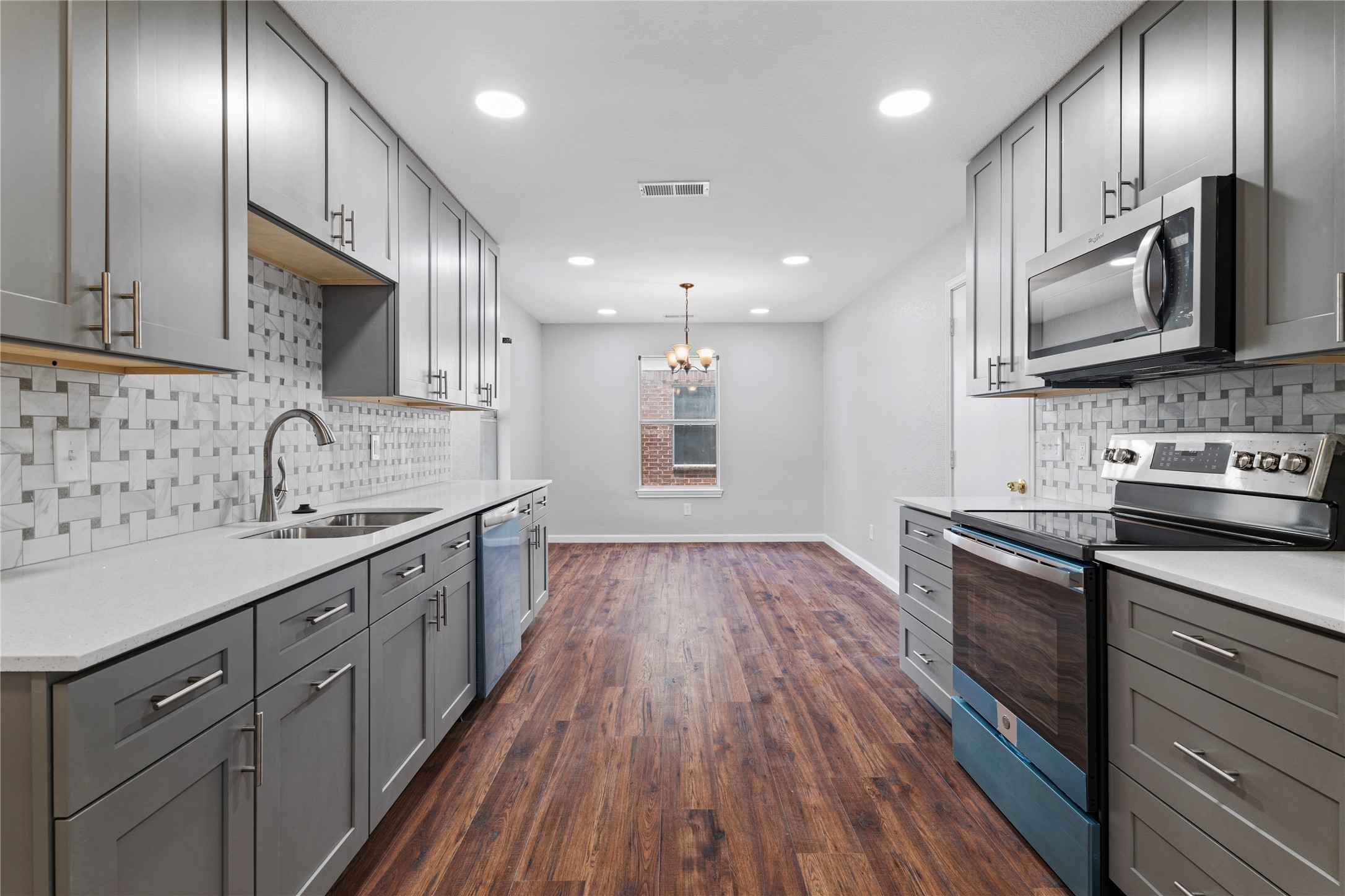 2815 Atrium Drive