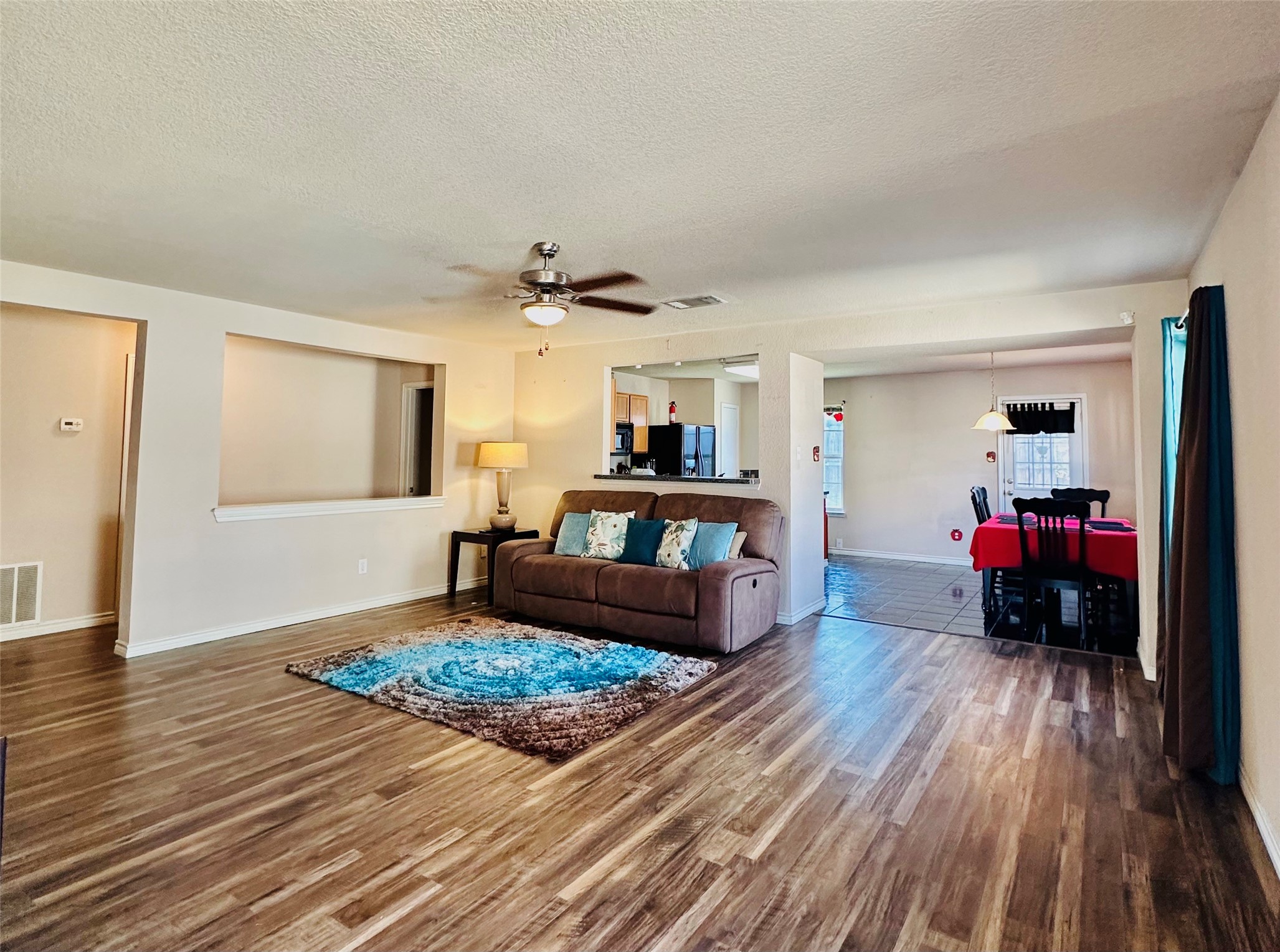 5459 San Patricio Drive