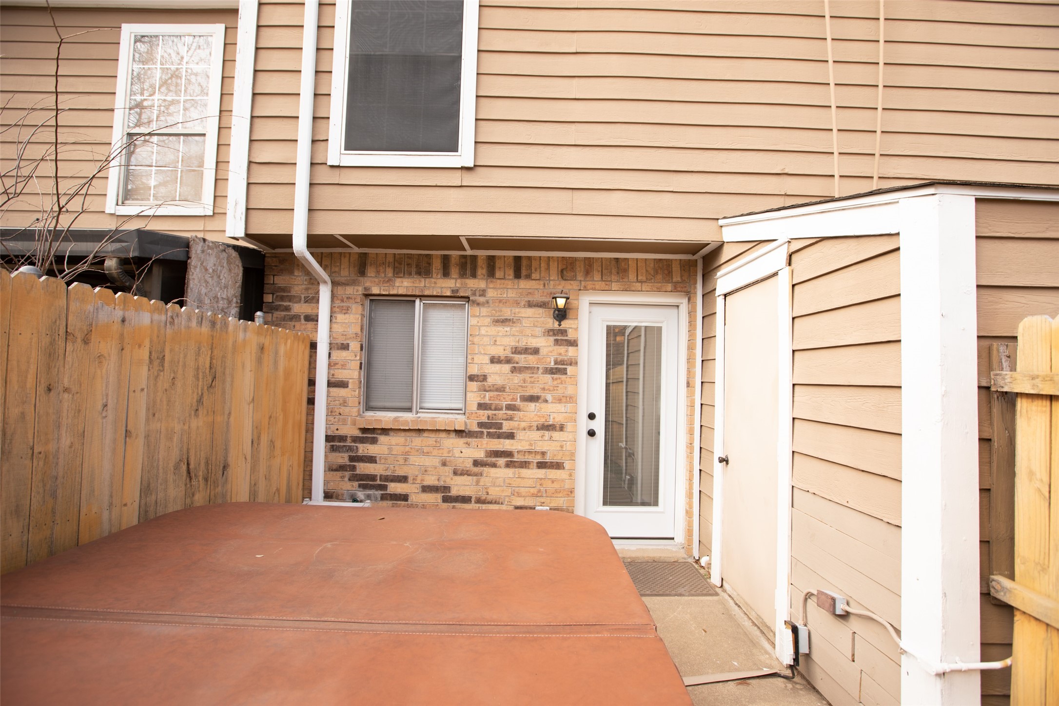 713 Lee Street 4