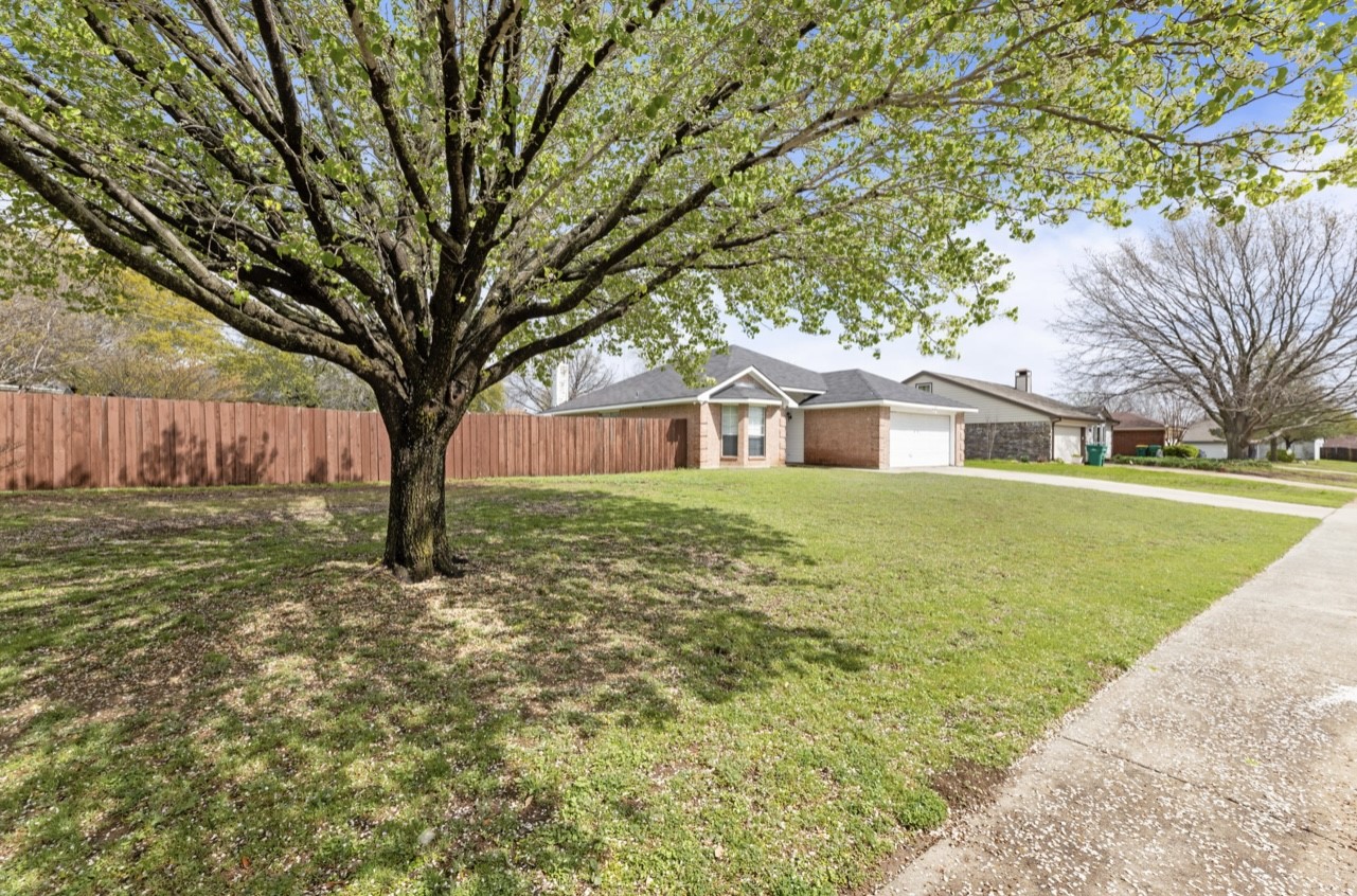 205 Briarglen Drive