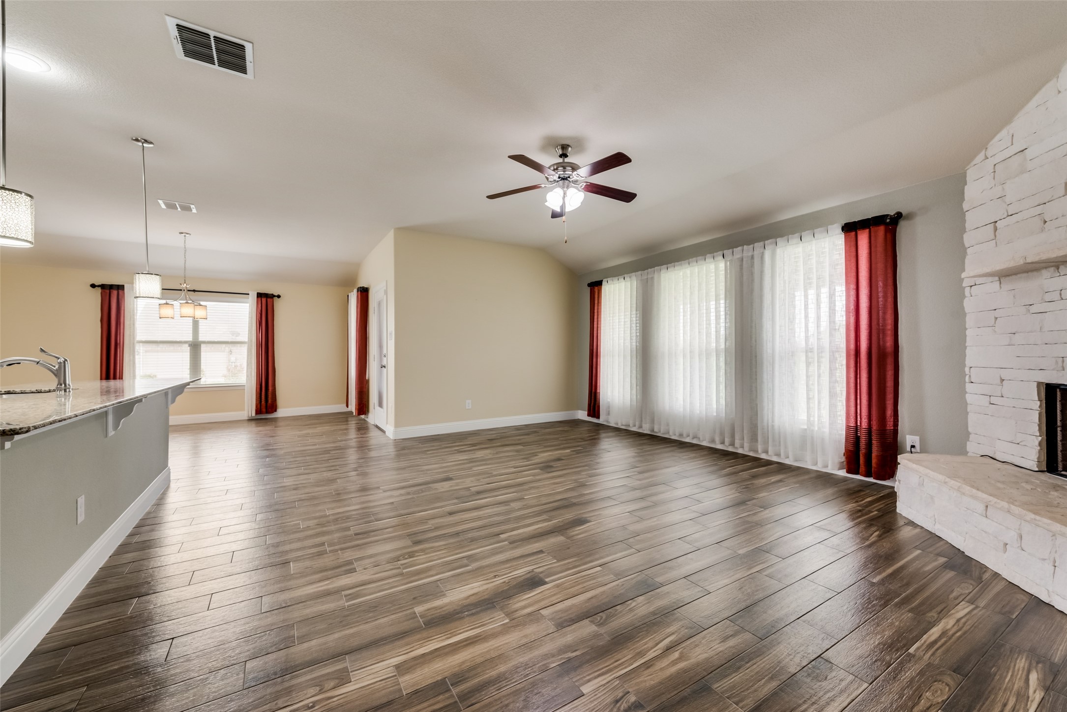 1101 Cashew Drive
