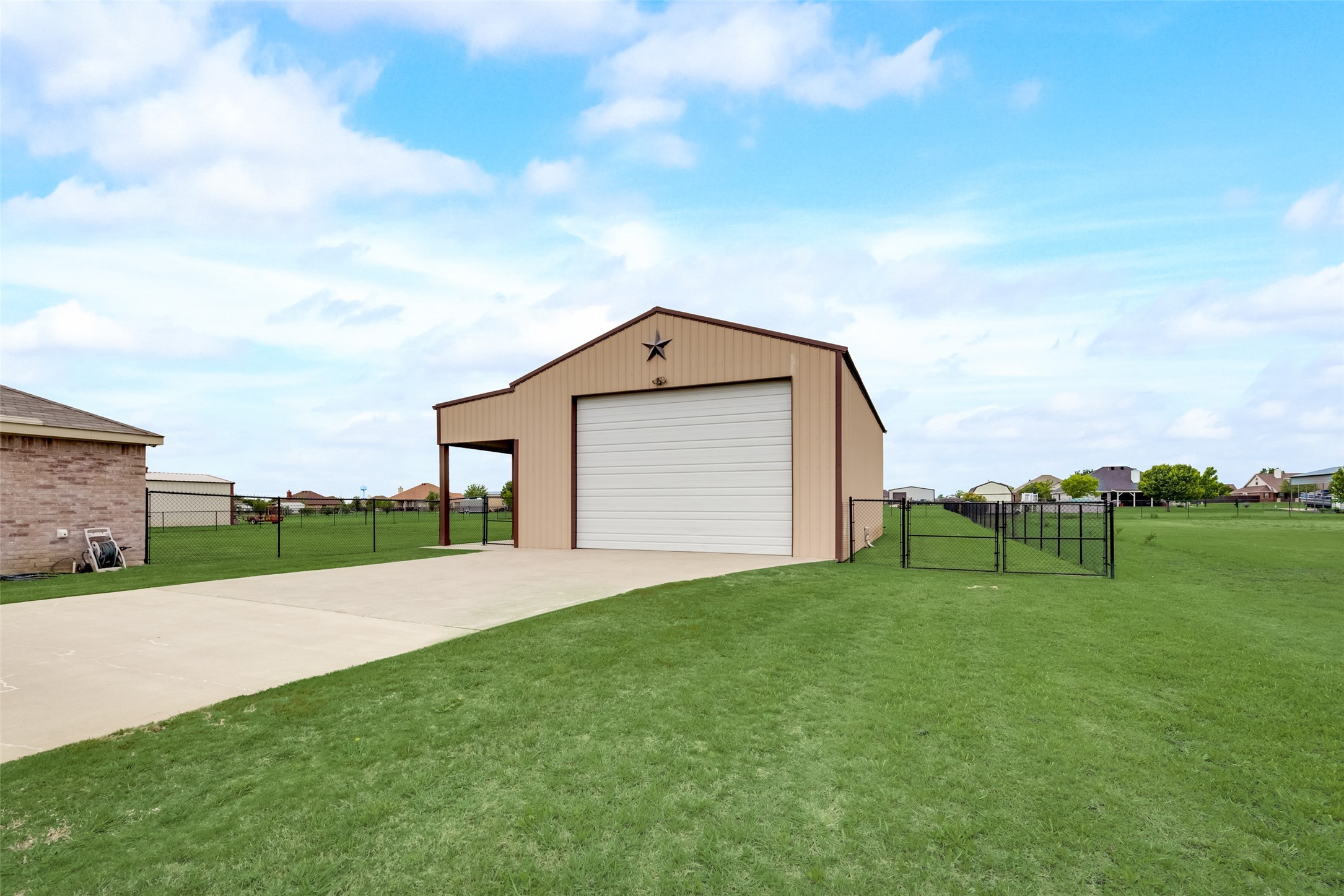 1101 Cashew Drive