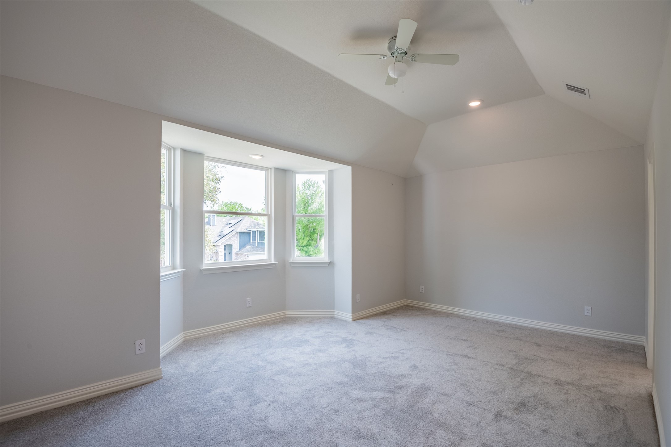 2318 Bennington Drive