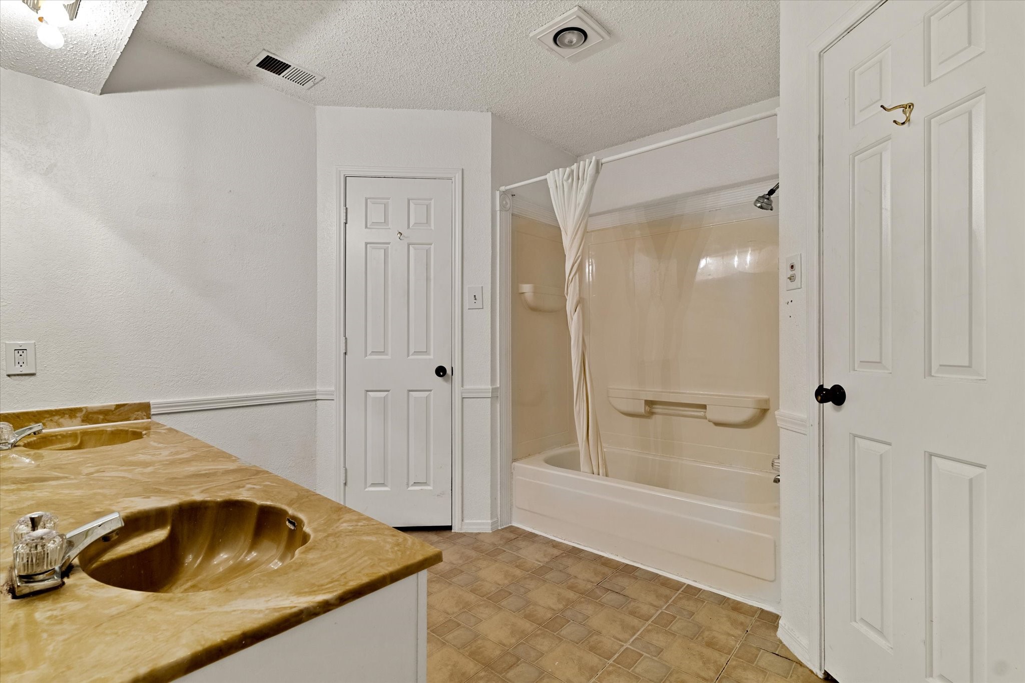 6505 Family Place