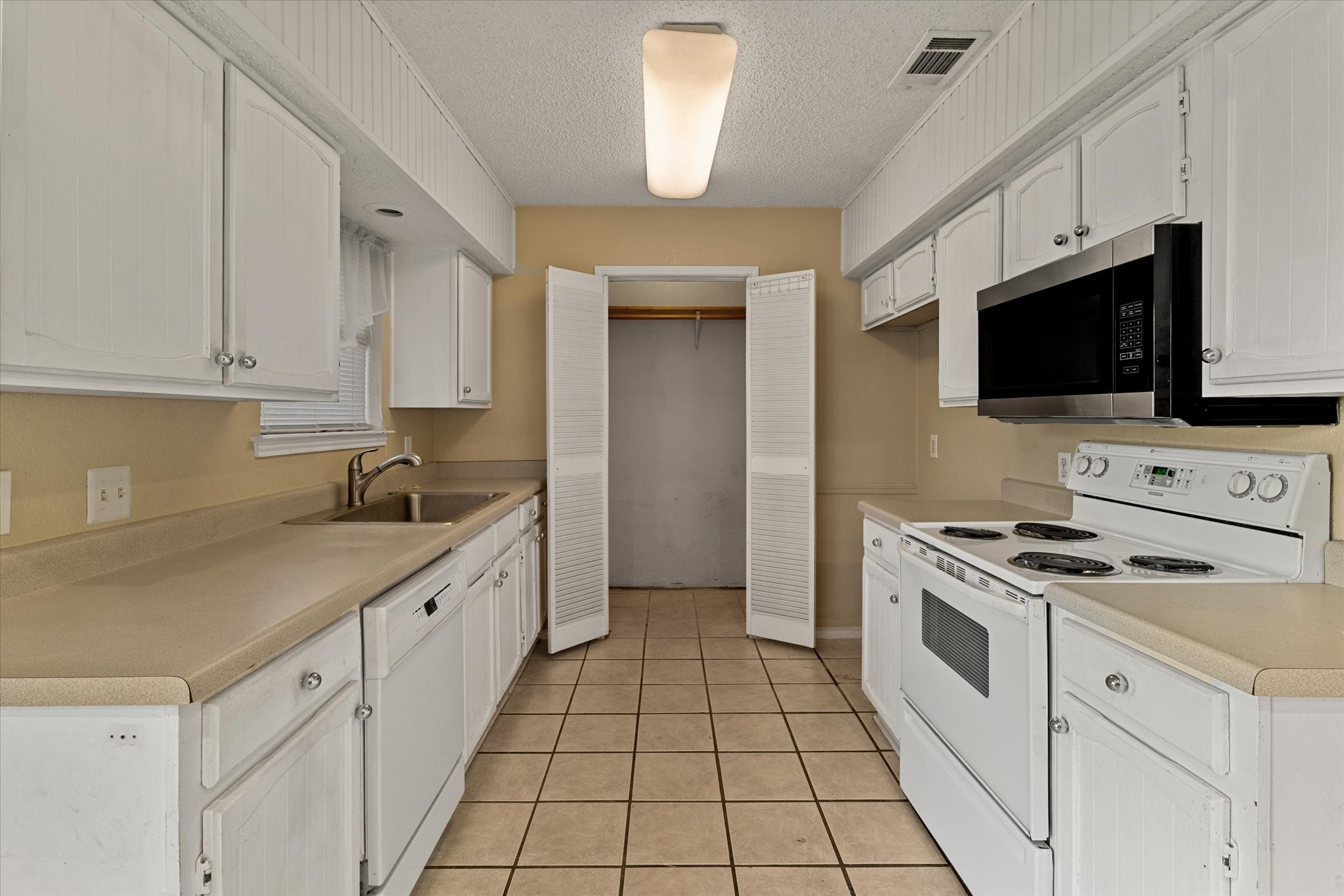 6505 Family Place