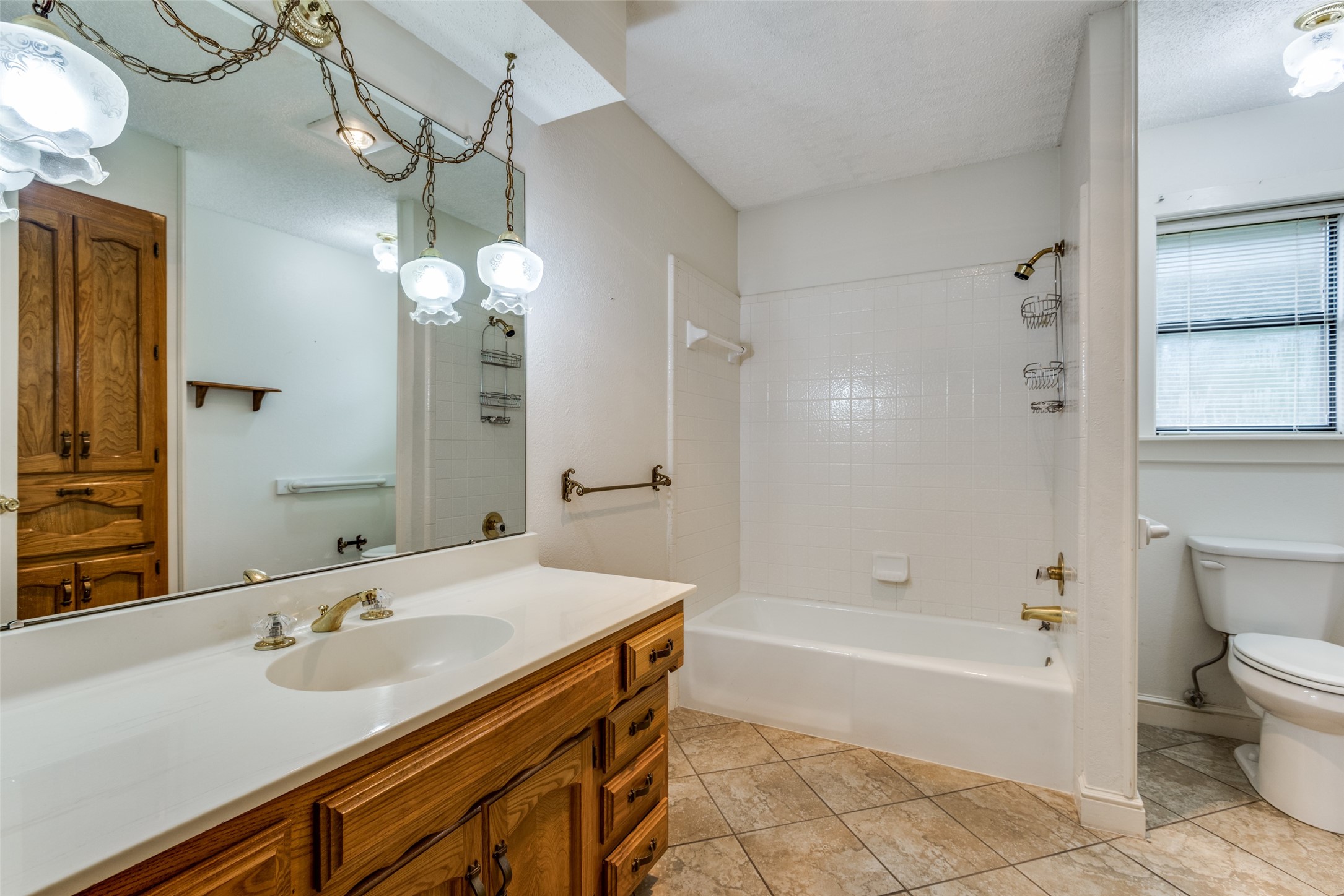 1304 Green Hills Court