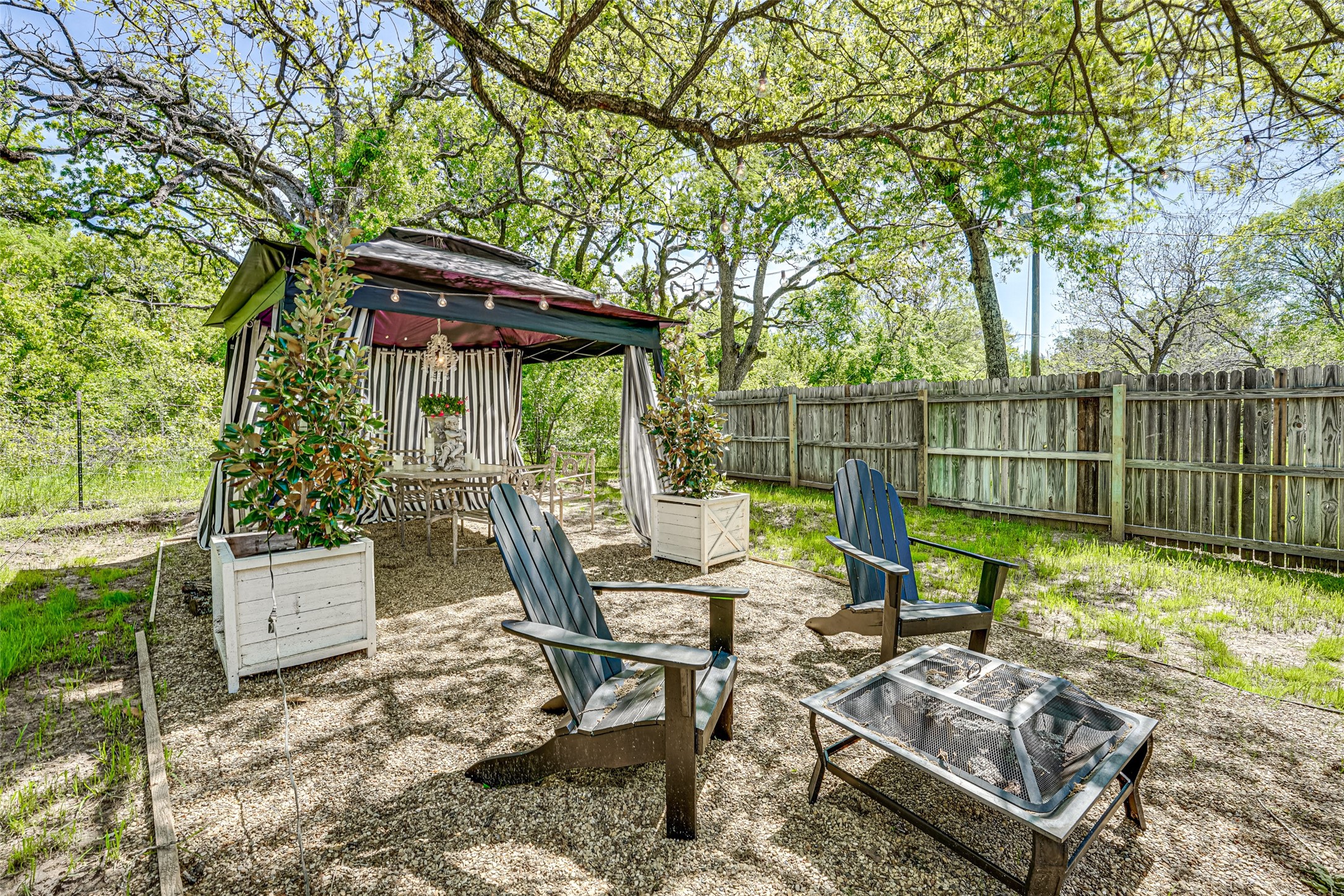 3011 NE County Road 1030
