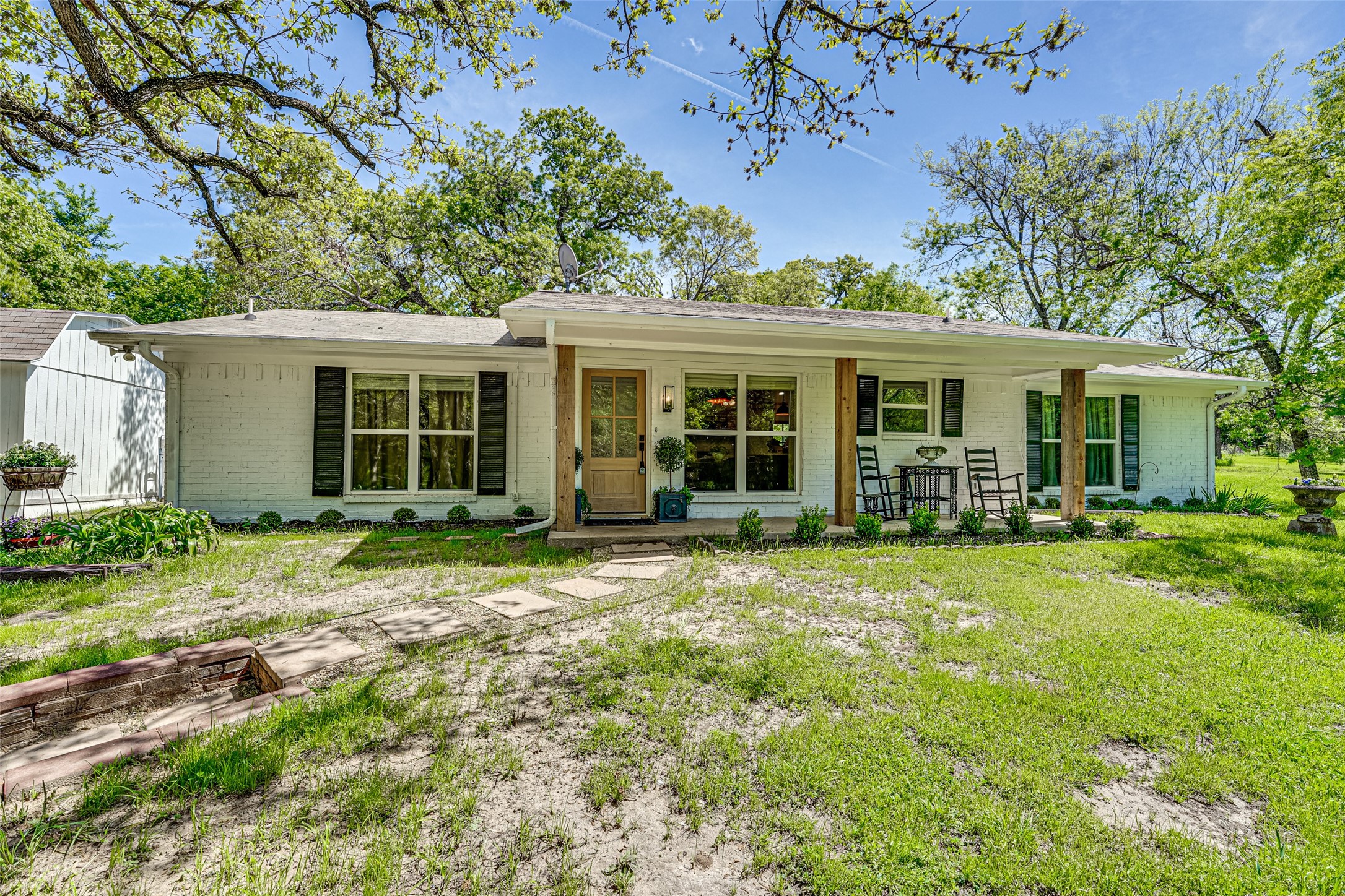 3011 NE County Road 1030