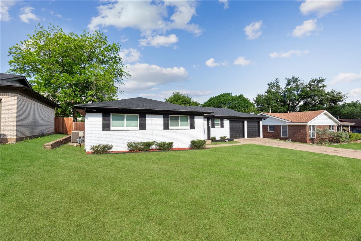 829 Lee Drive