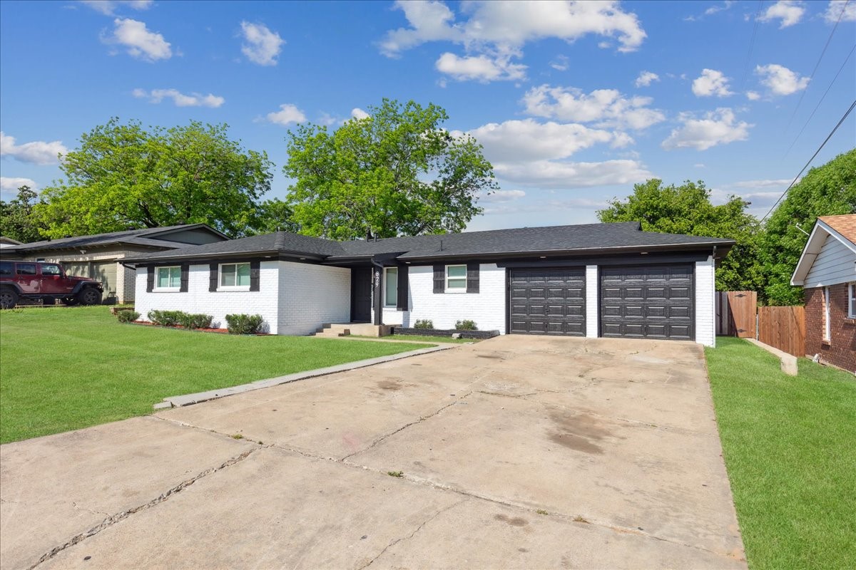829 Lee Drive
