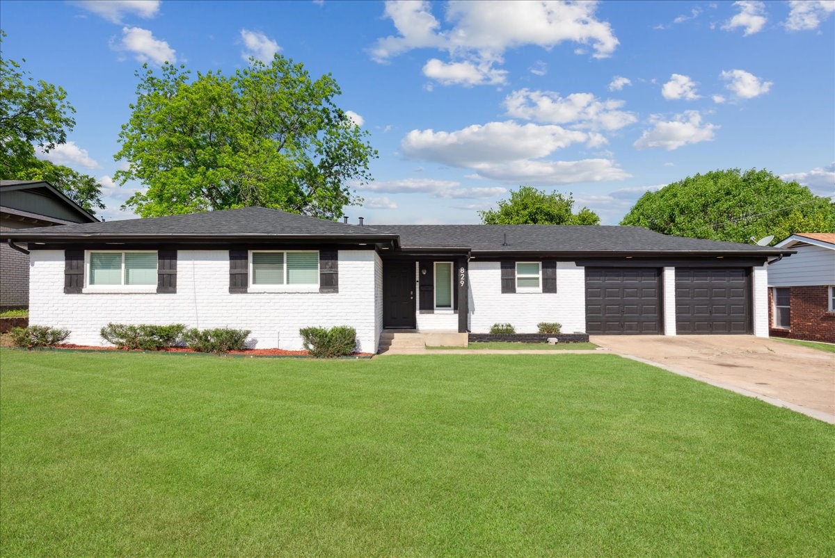 829 Lee Drive