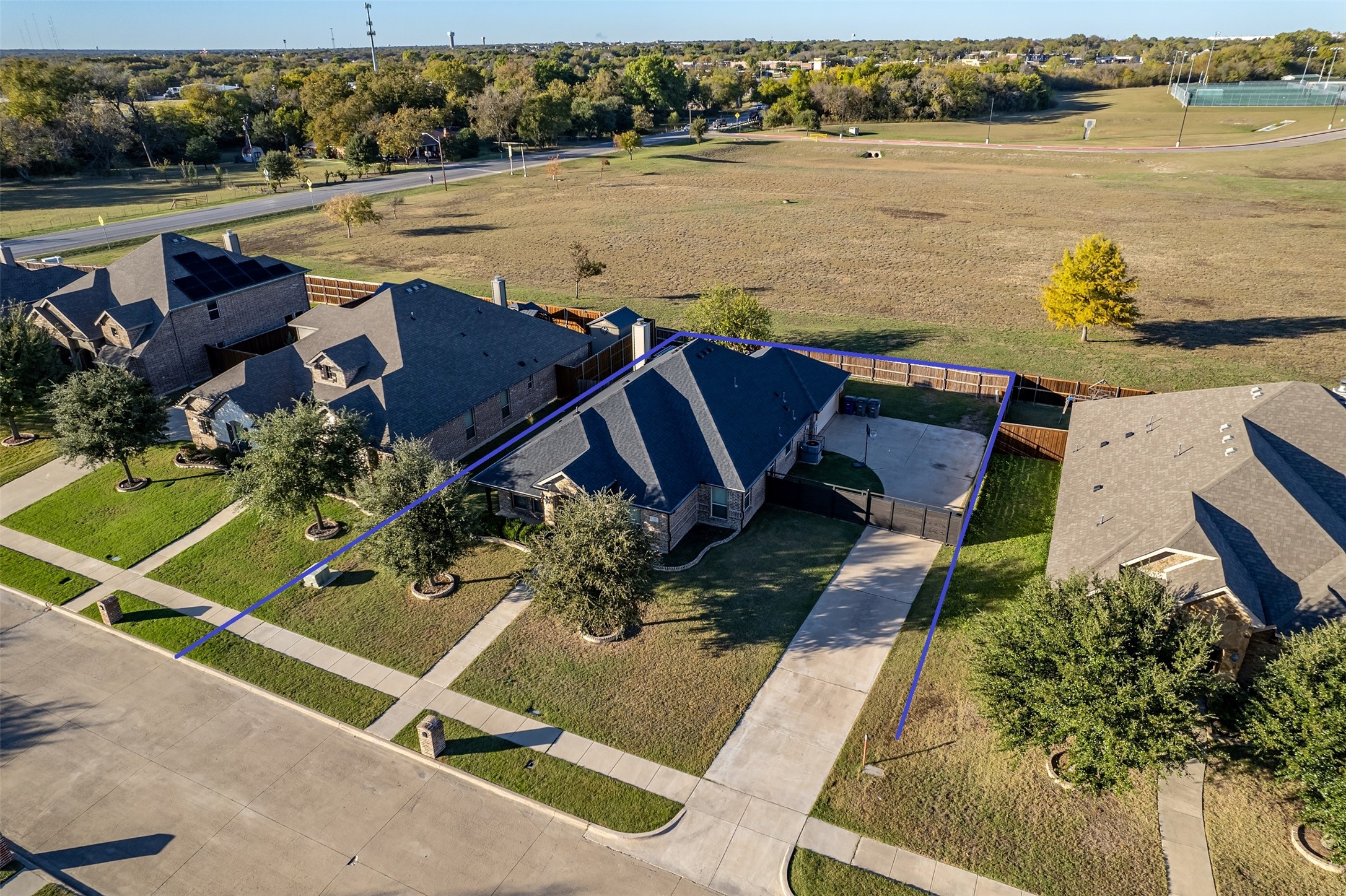 233 Sandy Way