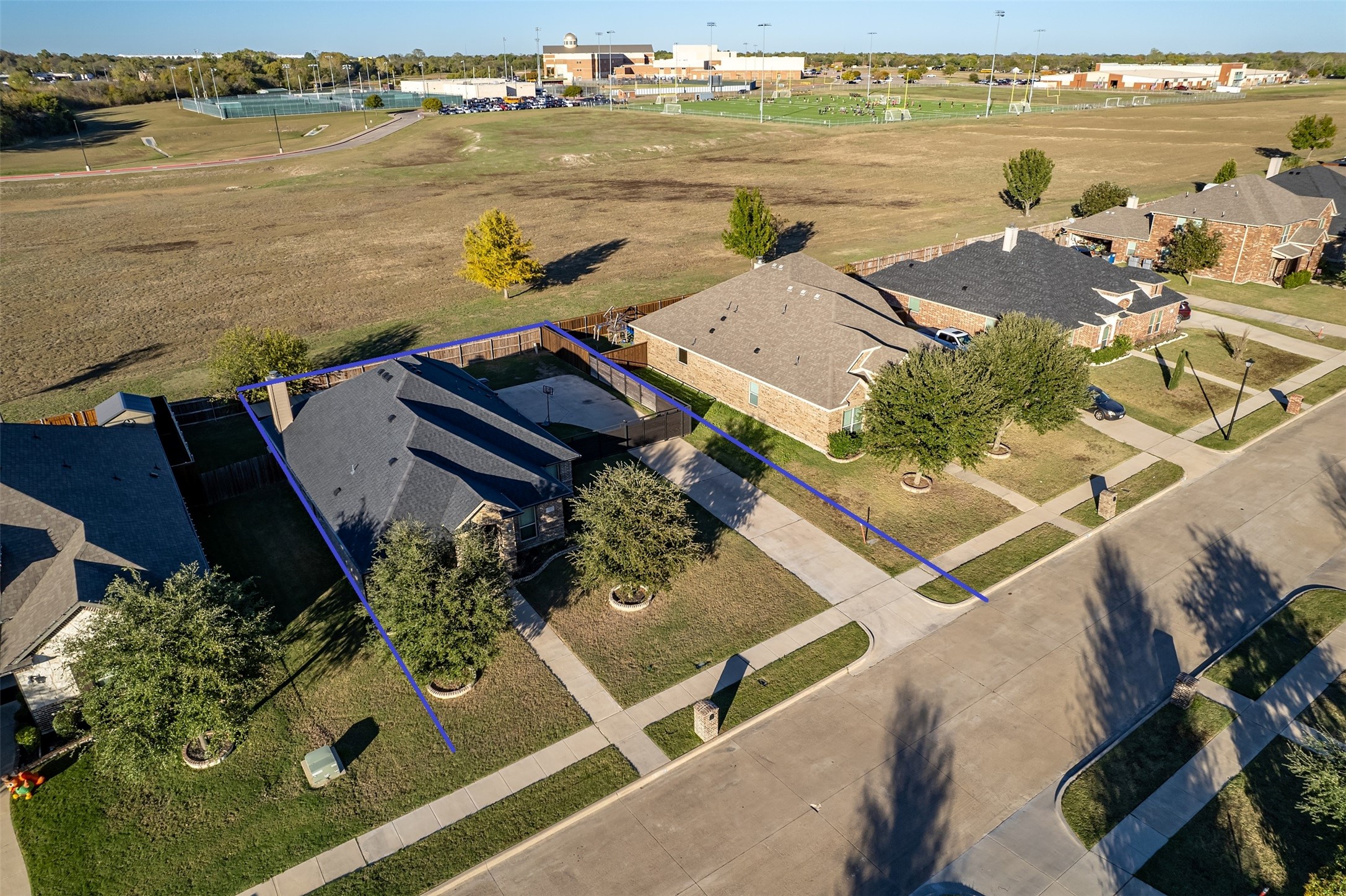 233 Sandy Way