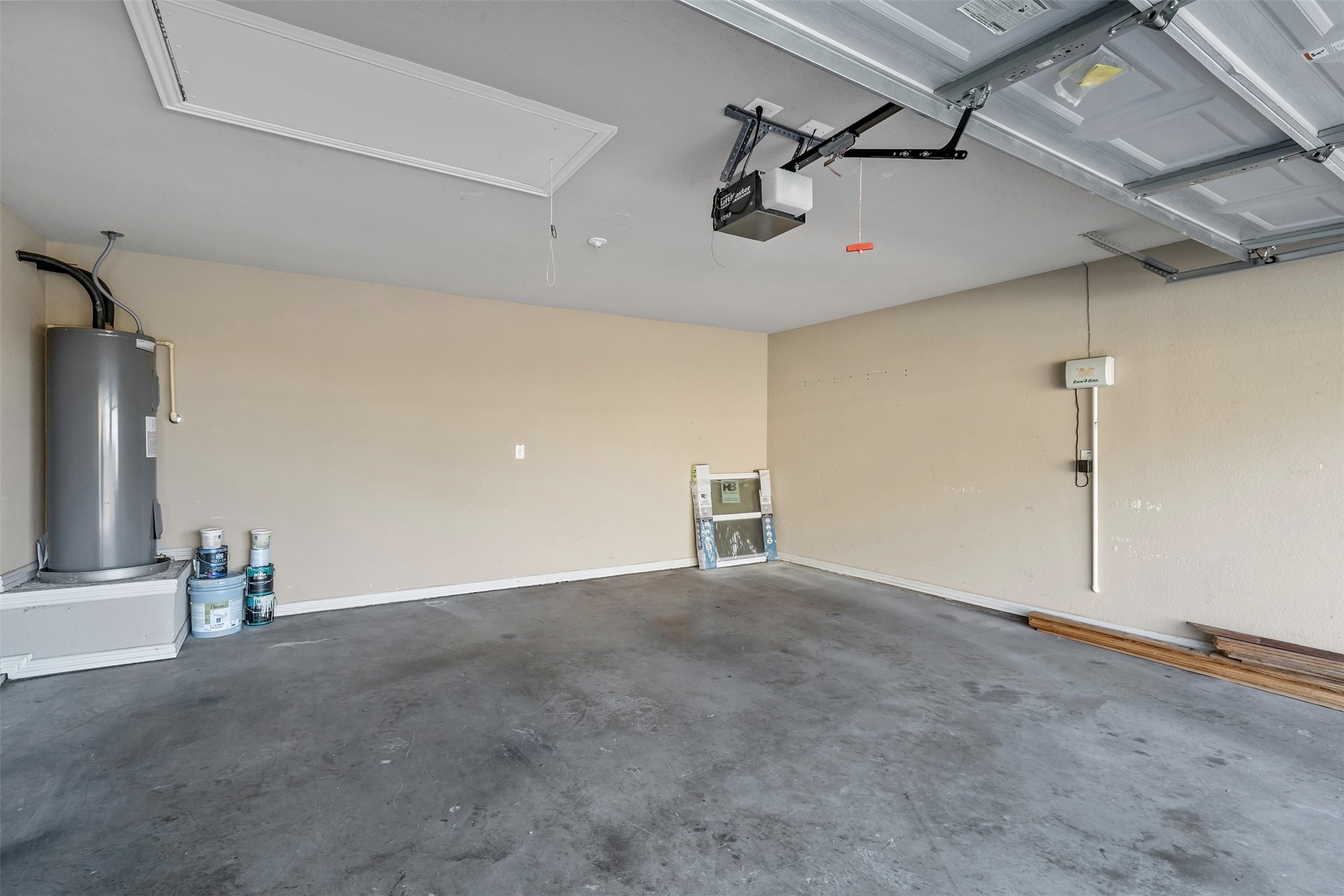 233 Sandy Way
