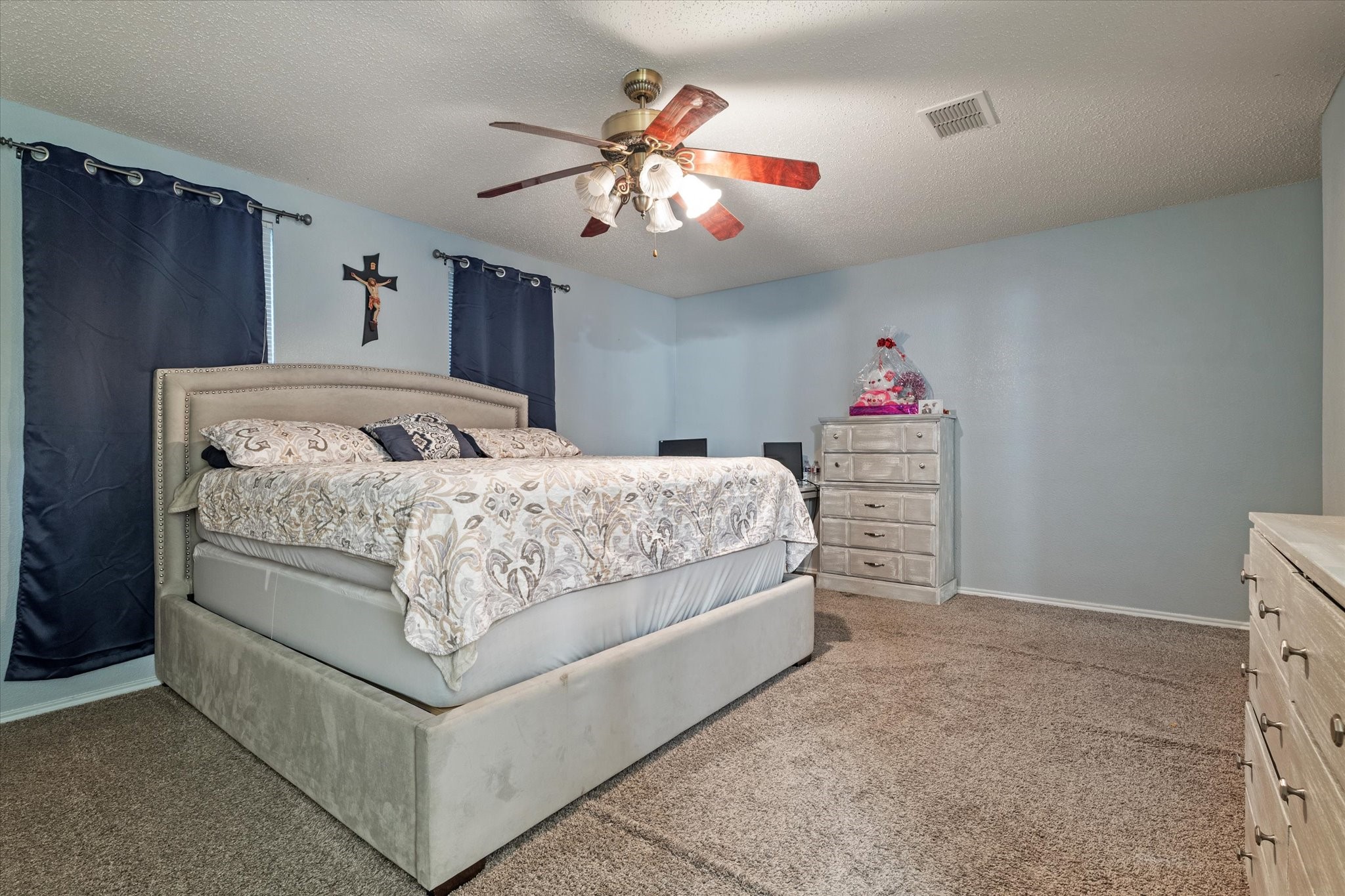3877 Country Lane