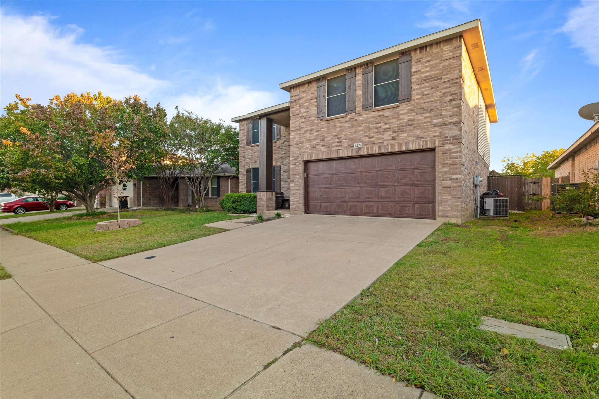 3877 Country Lane