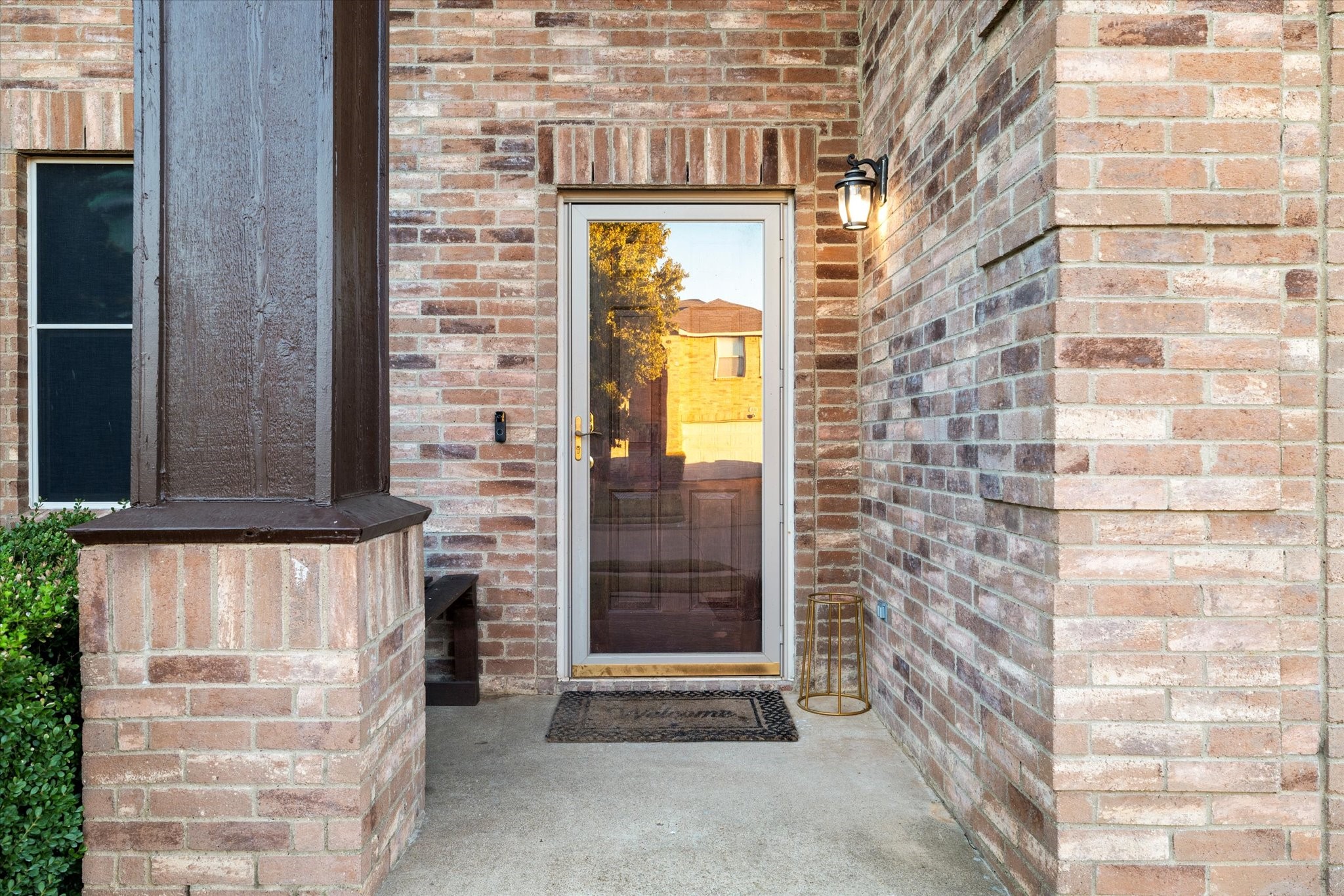 3877 Country Lane