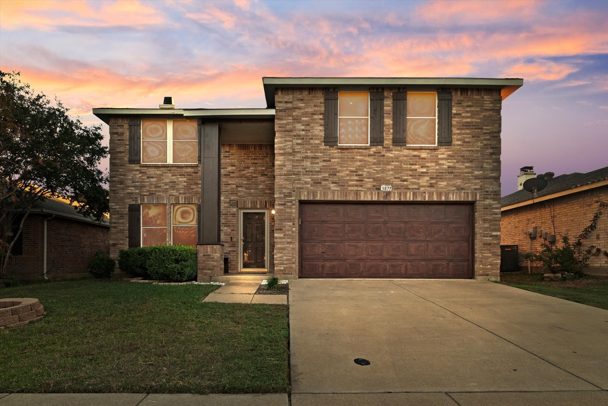 3877 Country Lane