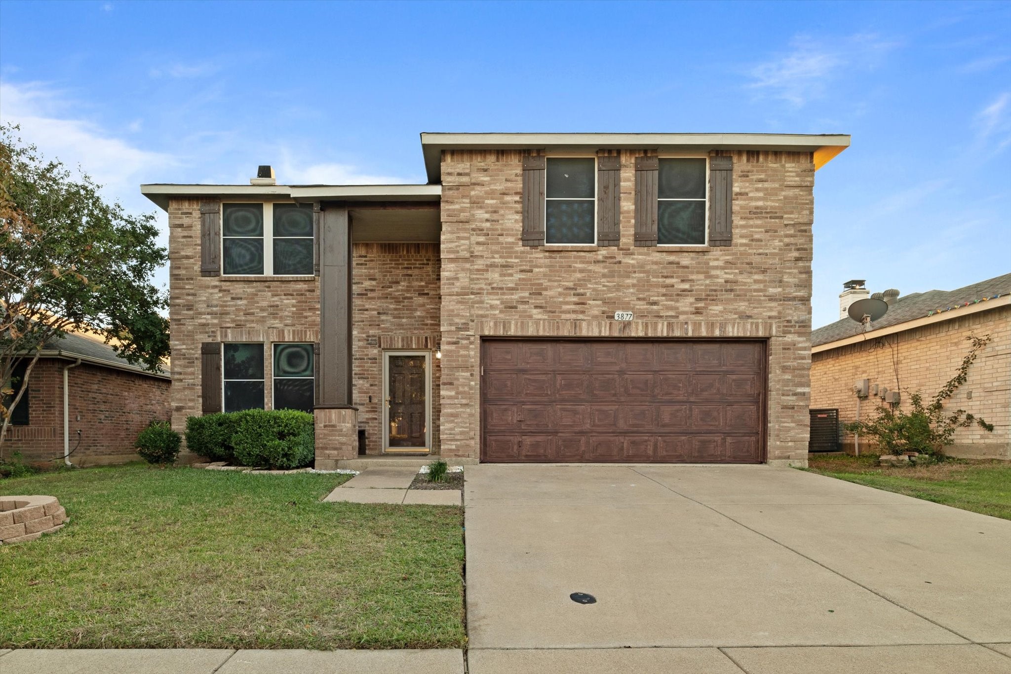 3877 Country Lane