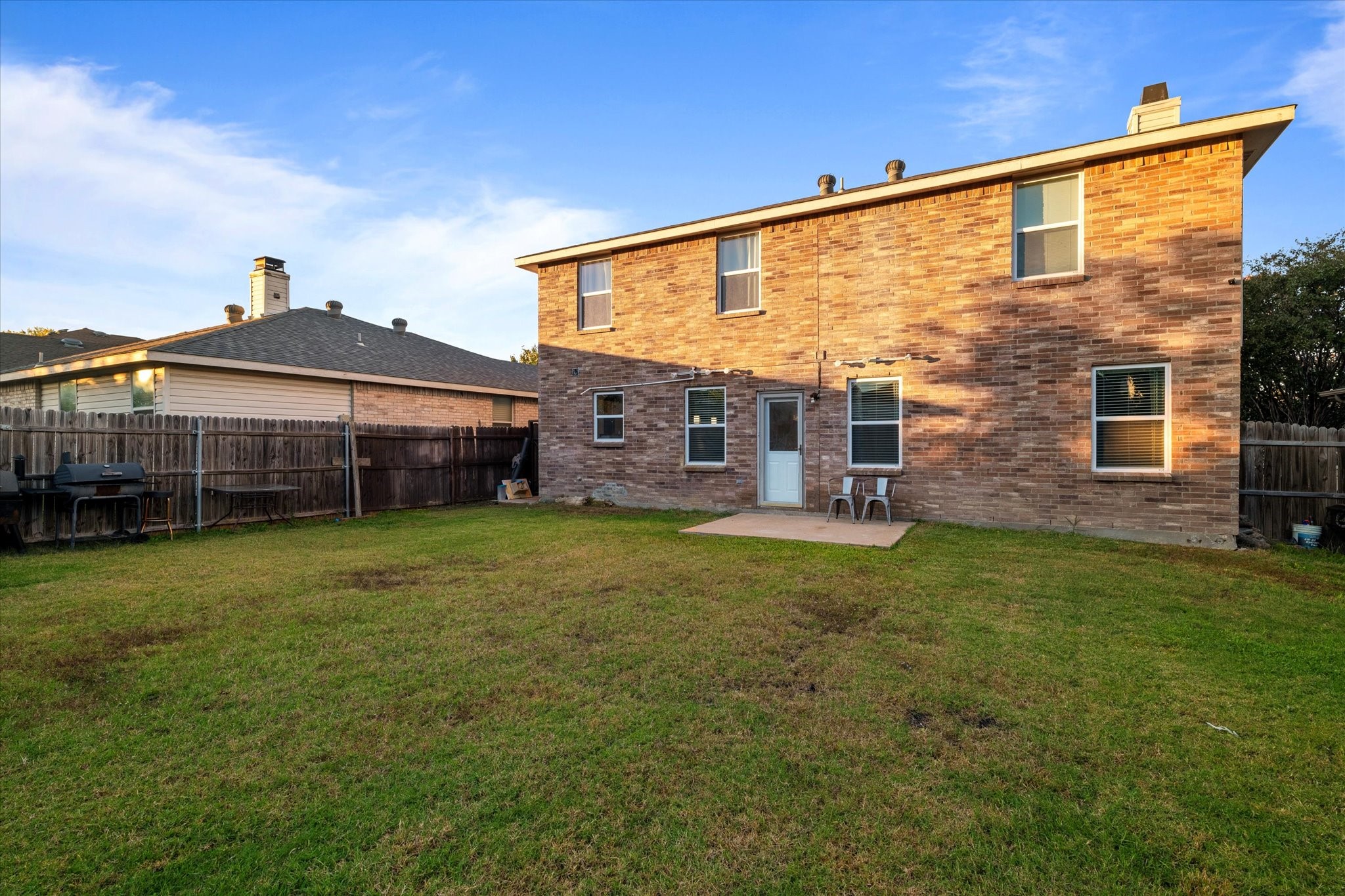 3877 Country Lane