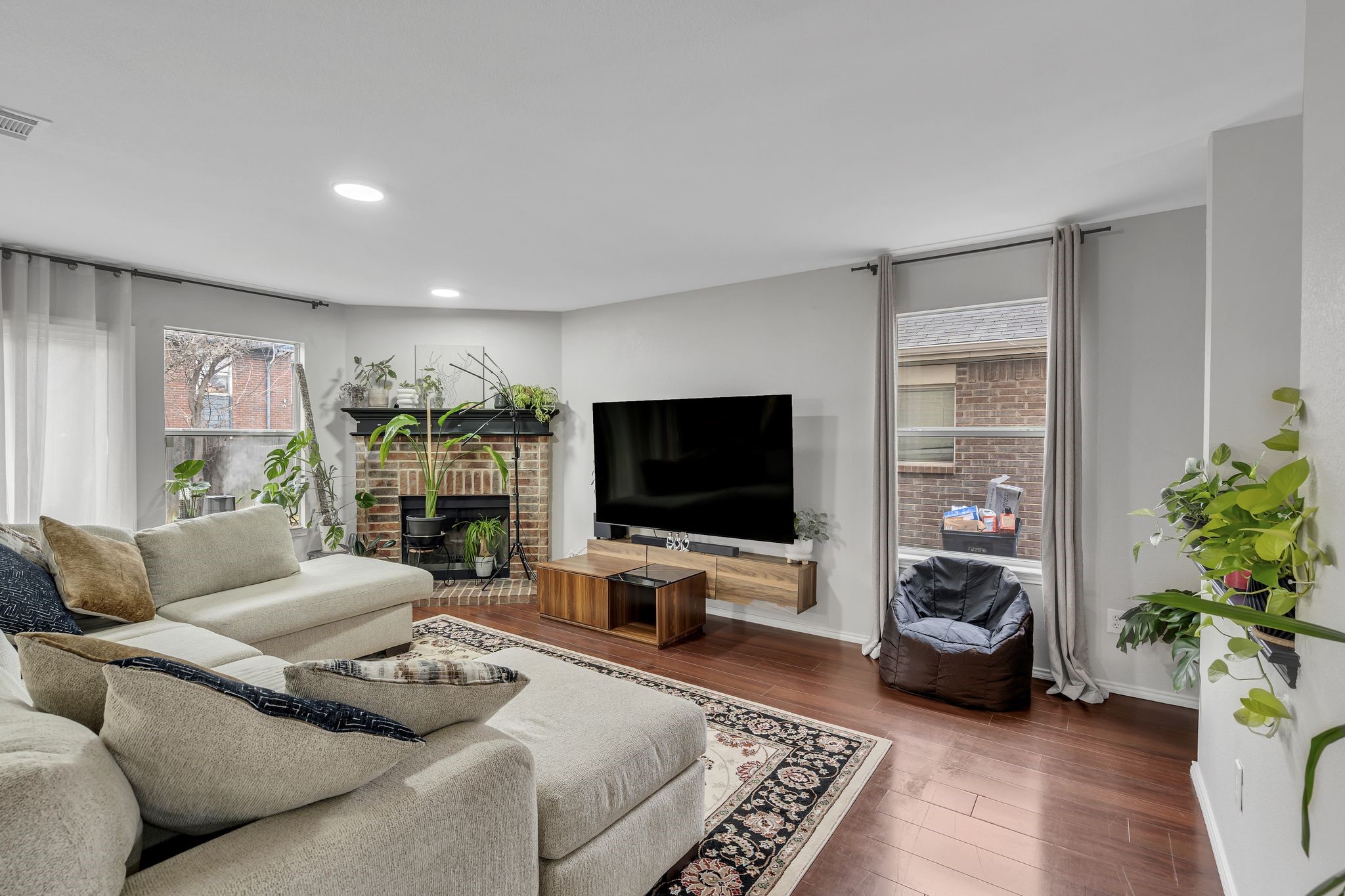 7848 Whitney Lane