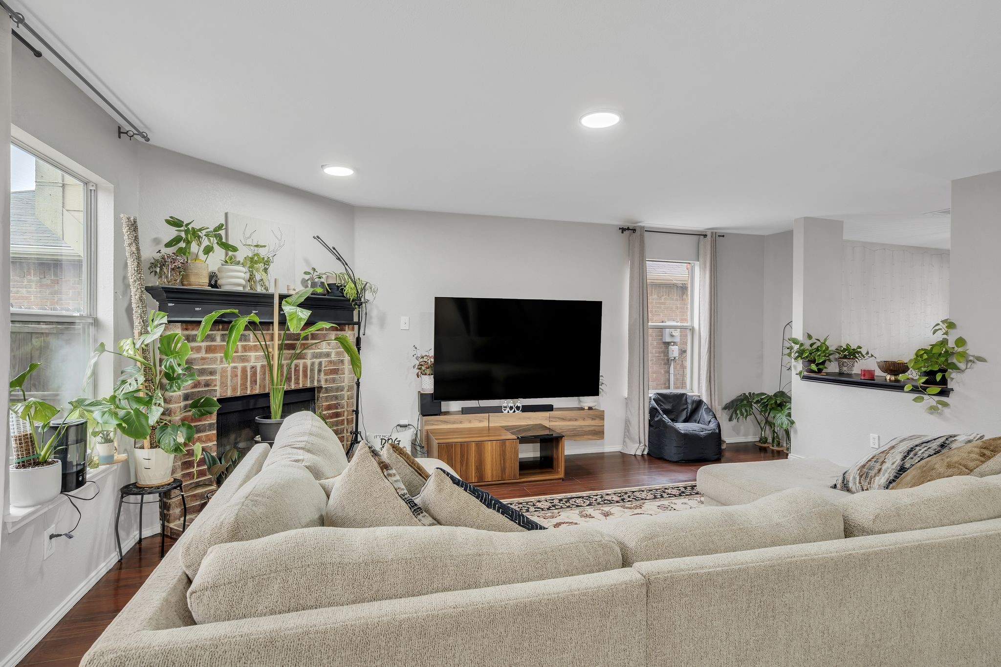 7848 Whitney Lane