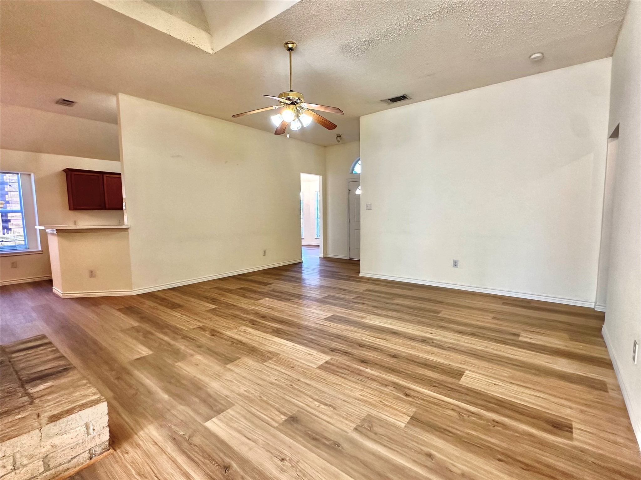 1265 Cedarcrest Drive