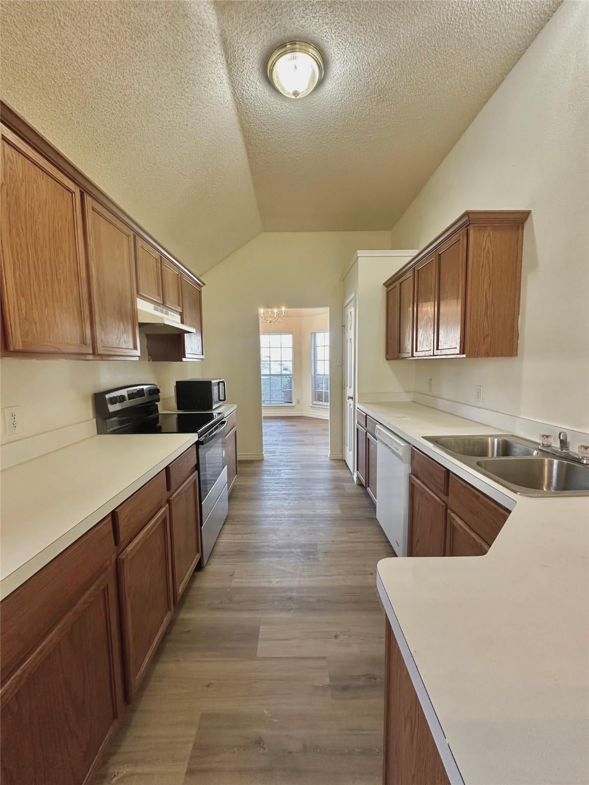 1265 Cedarcrest Drive