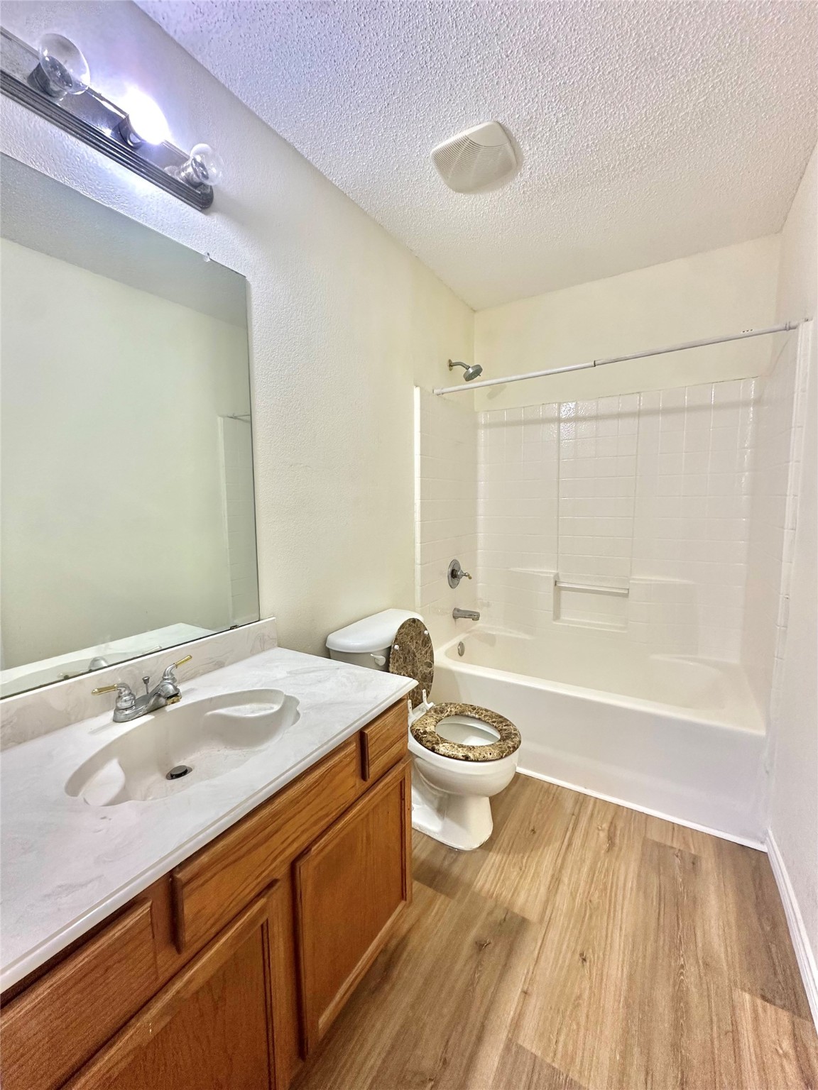 1265 Cedarcrest Drive