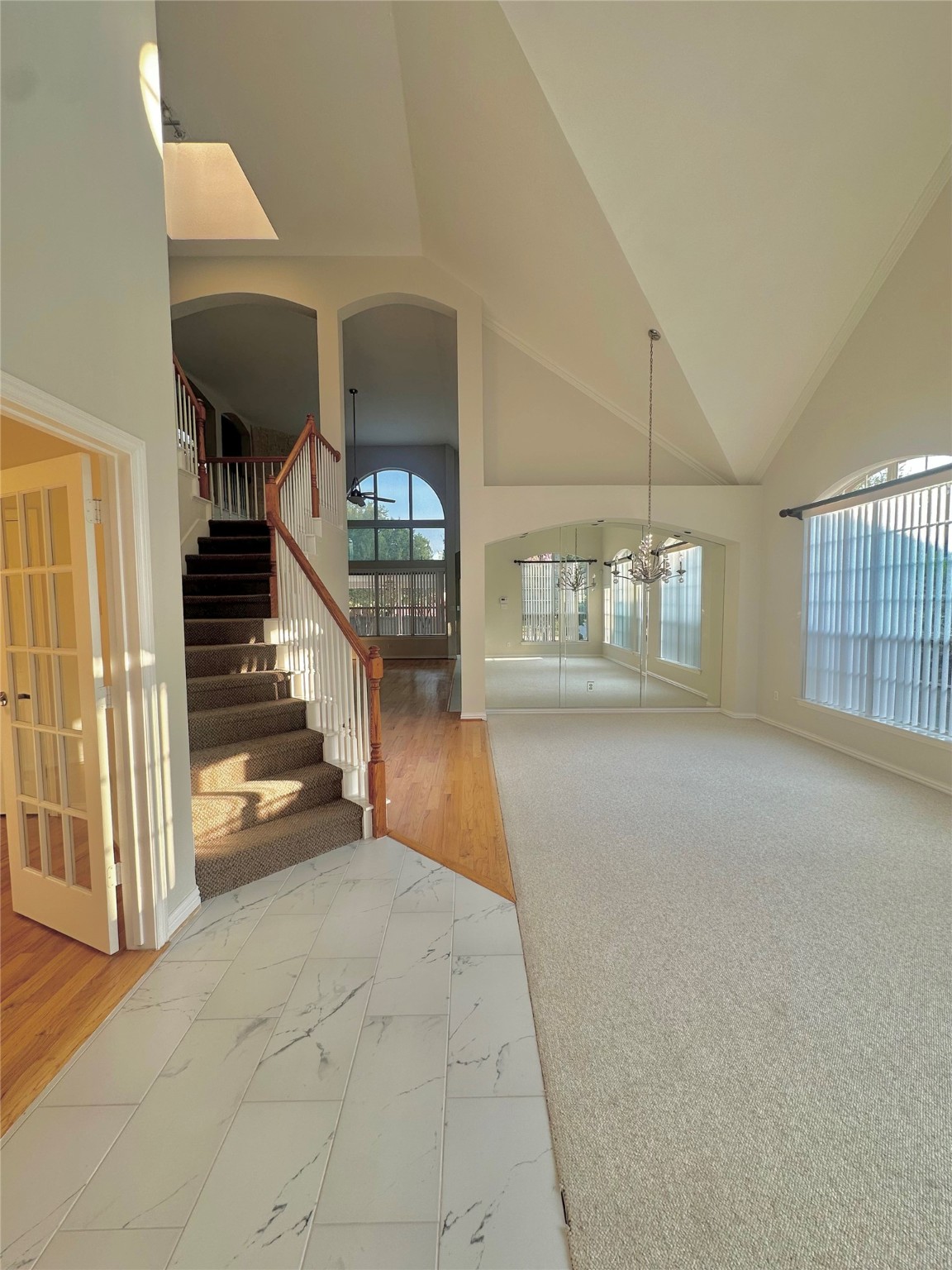 2735 Rolling Hills Lane