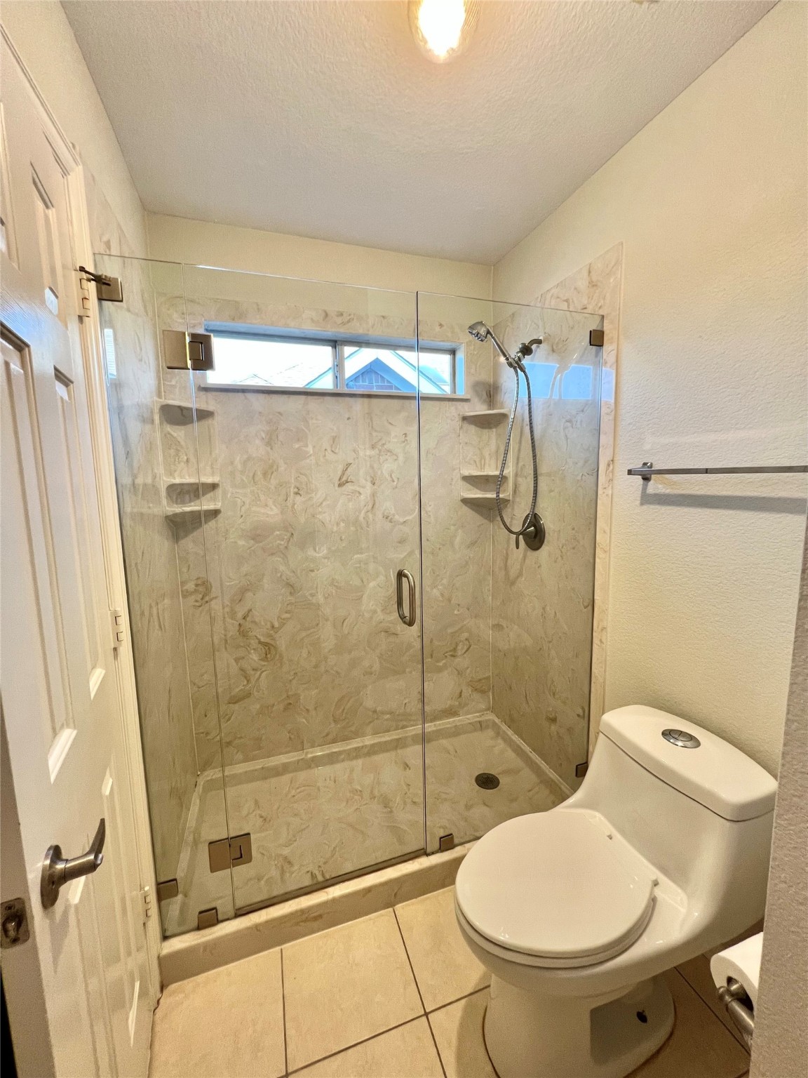 2735 Rolling Hills Lane