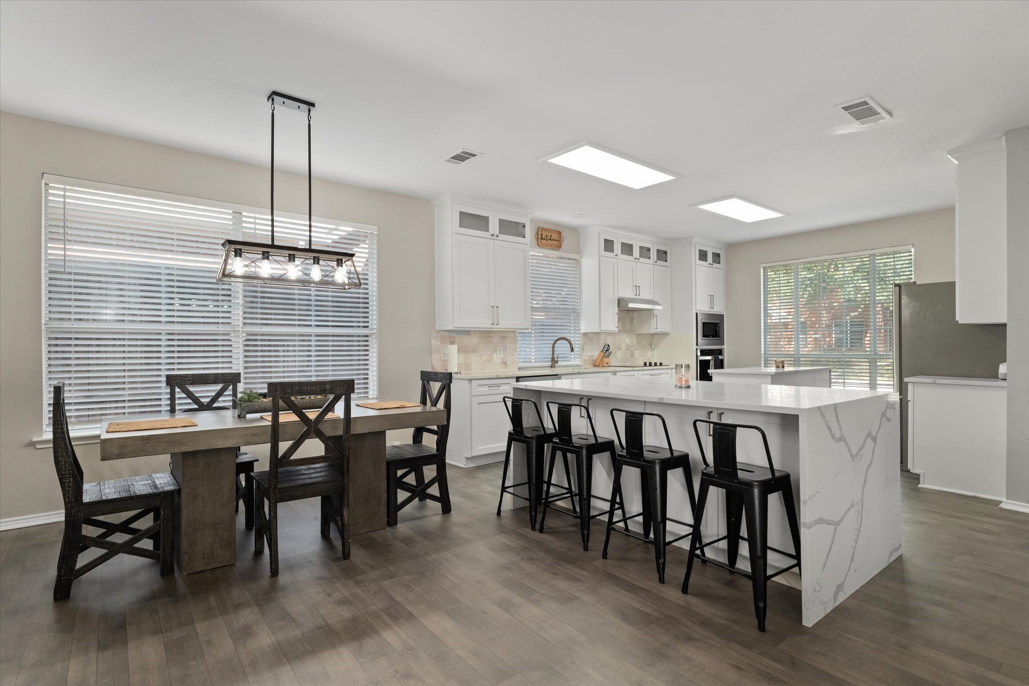 1318 Pinehurst Drive