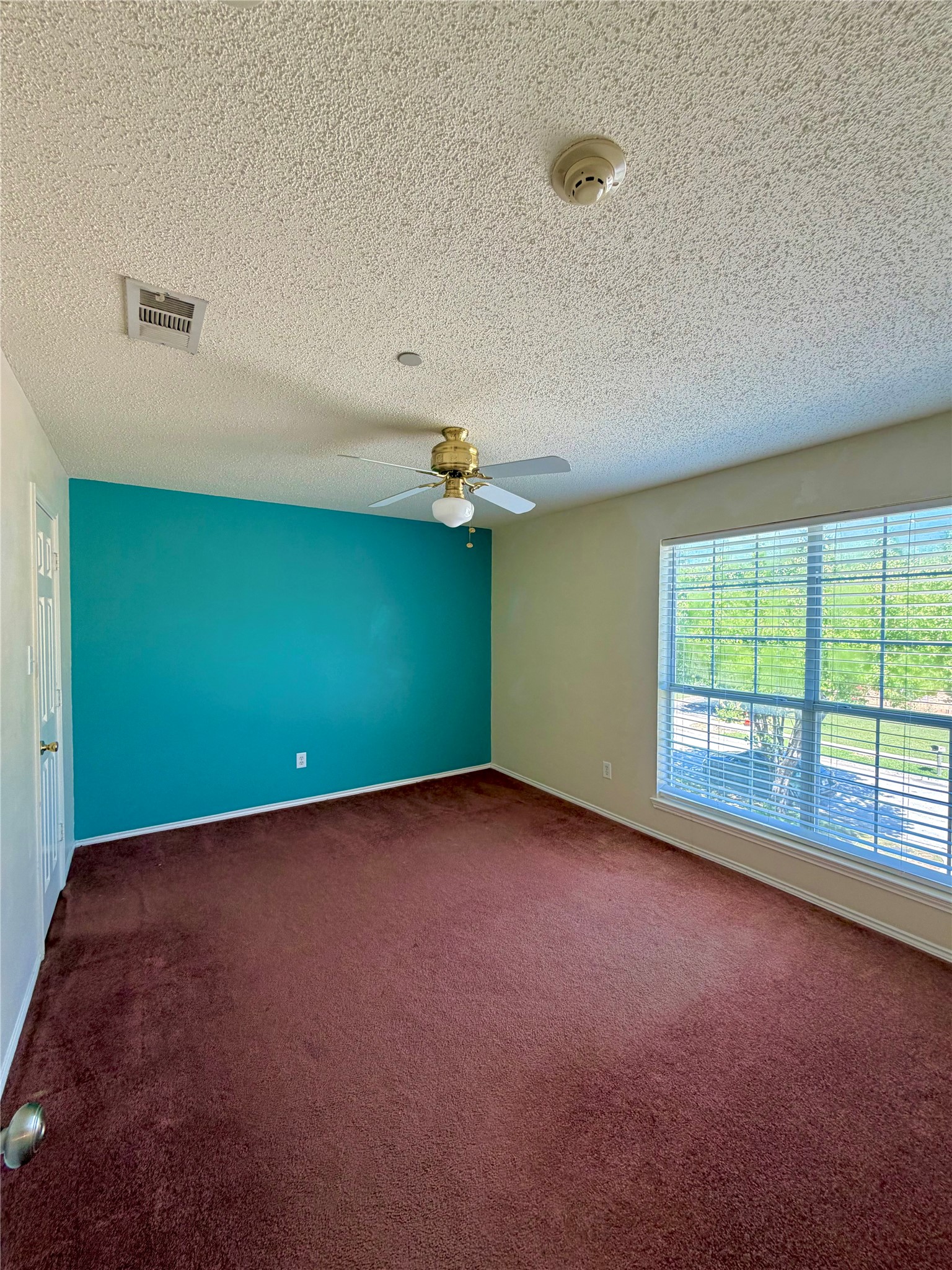 5518 Heathercrest Drive