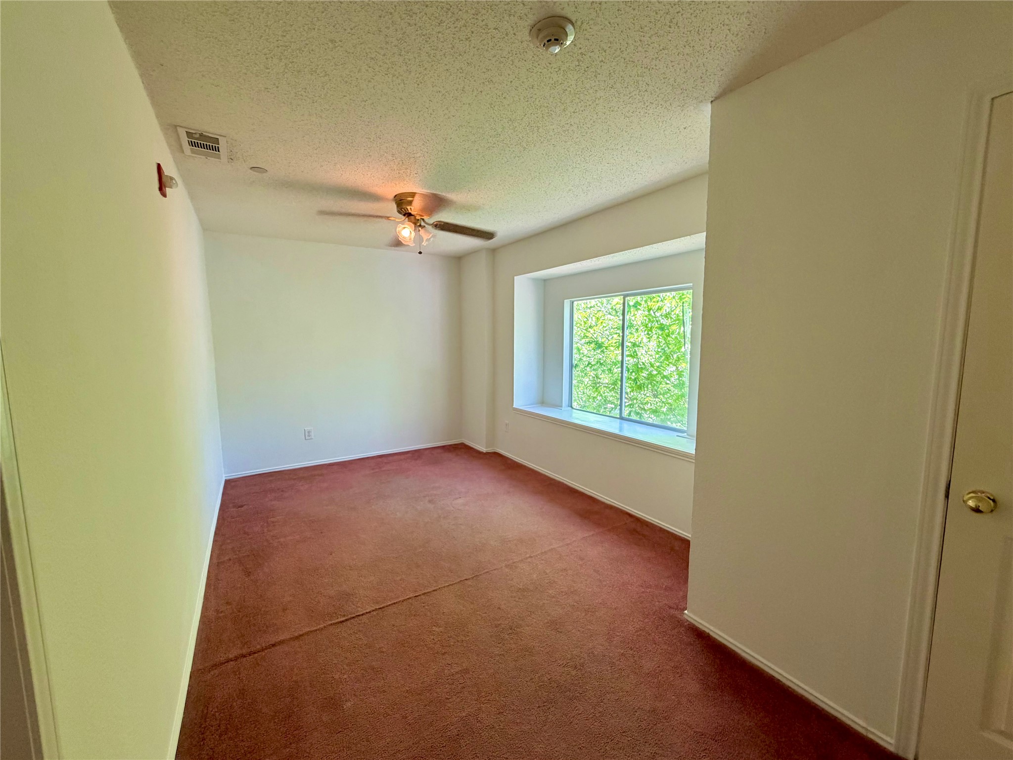 5518 Heathercrest Drive